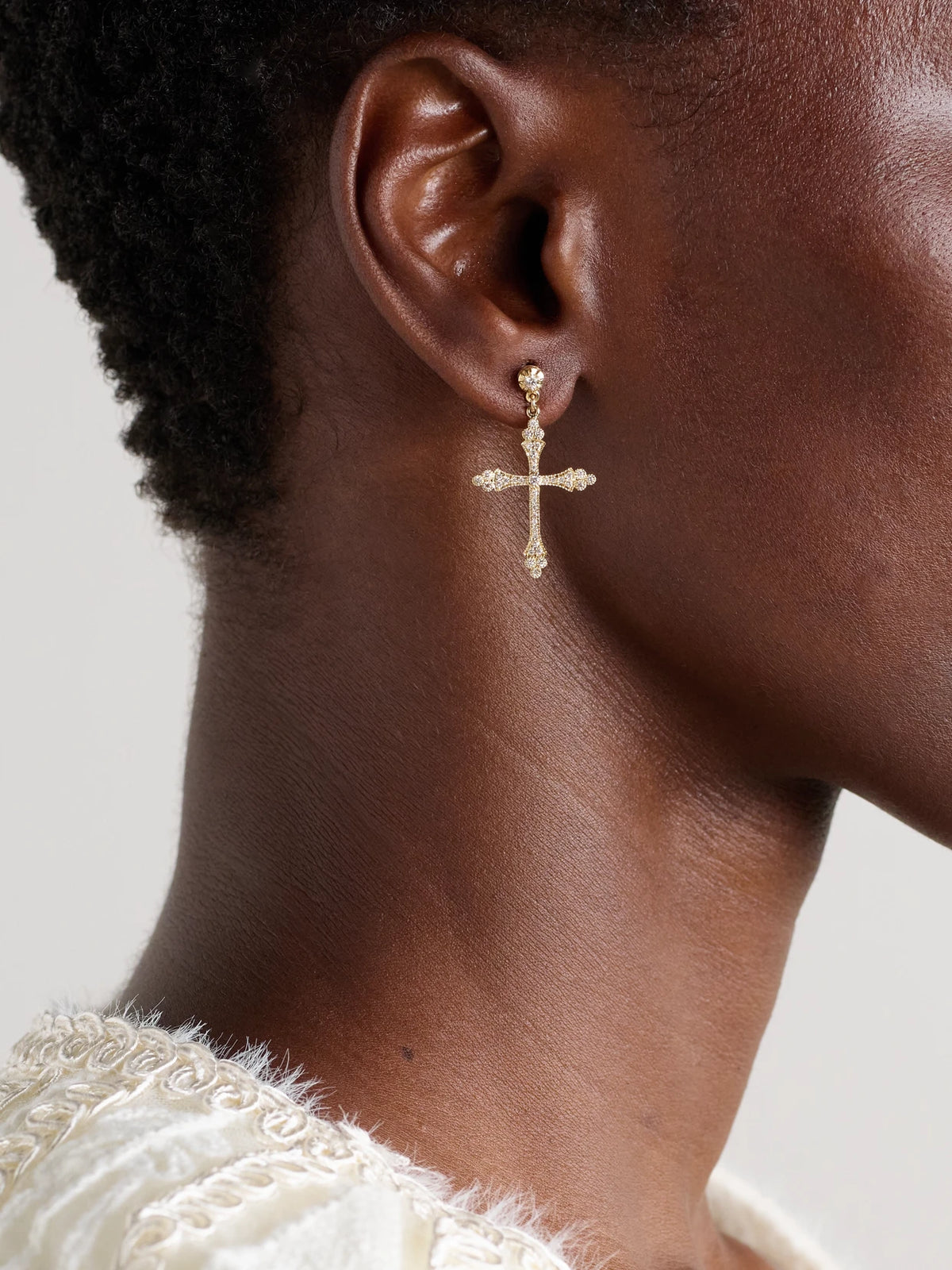 Image of Earrings. Product name - Sophia 14-karat Gold Diamond Single Earring in Multi colour by brand - Jacquie Aiche