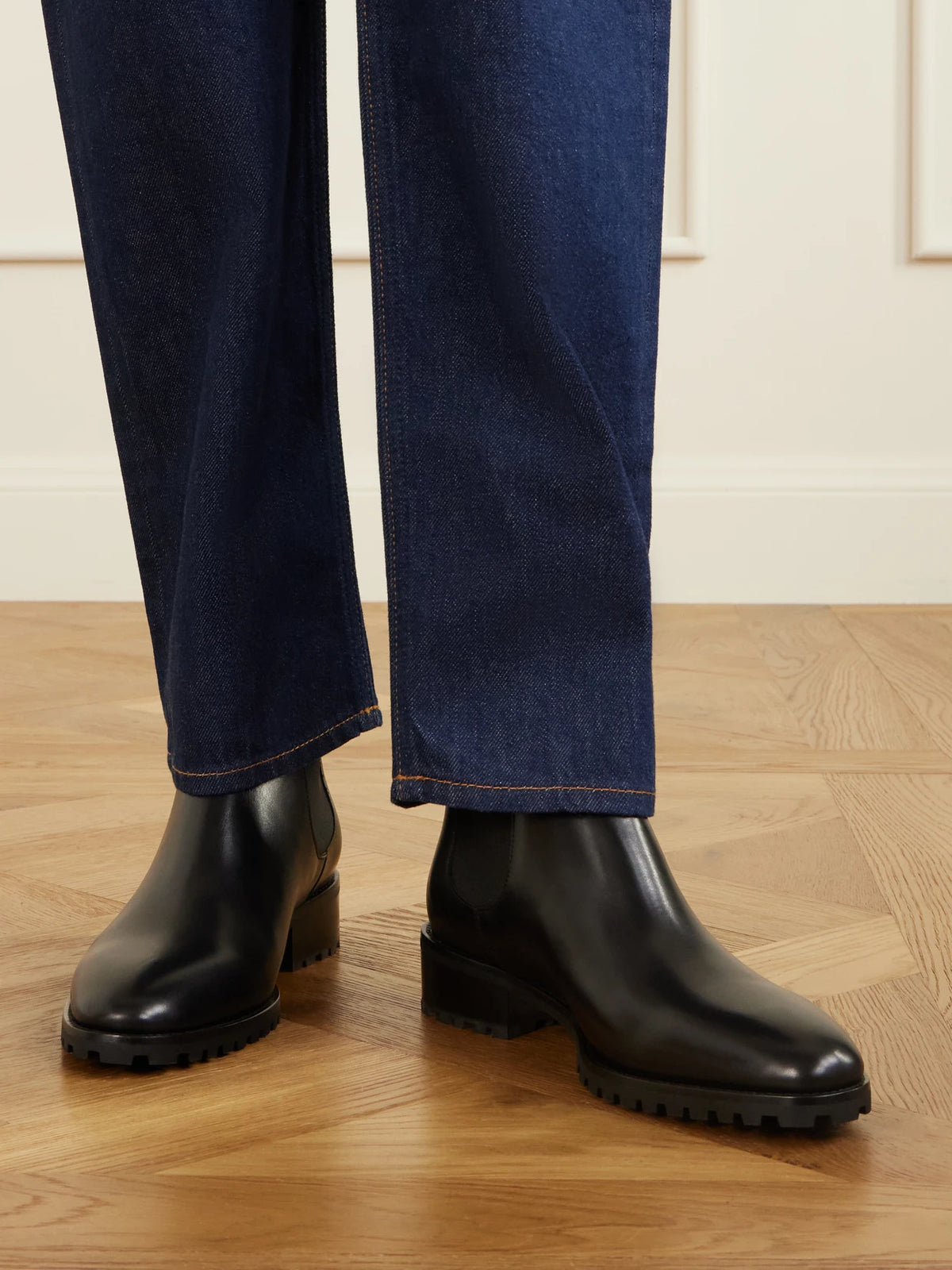 Chelata 30 Leather Chelsea Boots