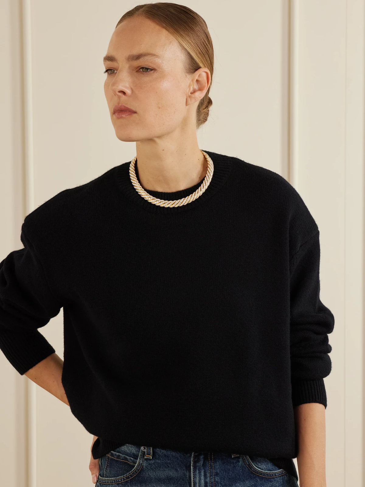 Image of Necklaces. Product name - Sculpted Cable 18-karat Gold Diamond Necklace in Multi colour by brand - David Yurman
