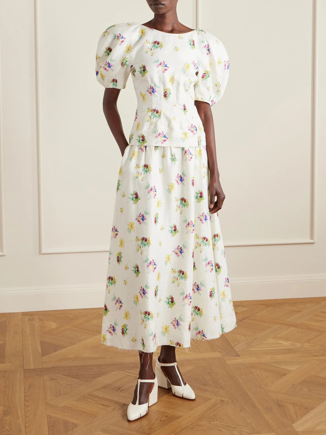 Image of Blouses. Product name - Ayelet Floral-print Linen-twill Blouse in Ivory colour by brand - Gabriela Hearst