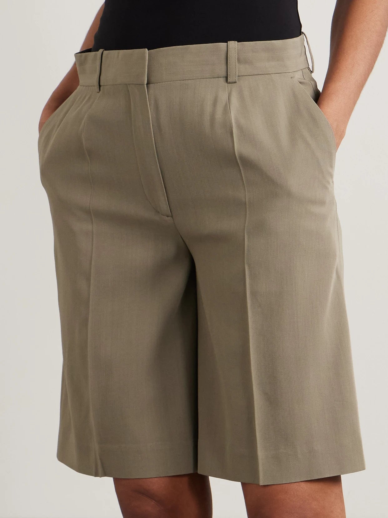 Grain De Poudre Shorts