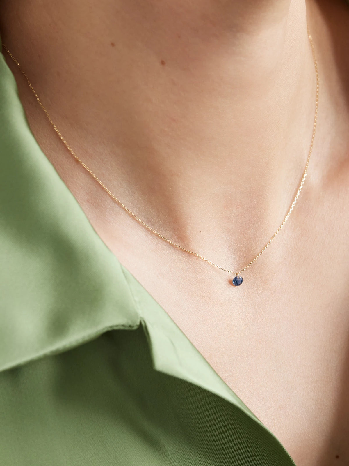 Image of Necklaces. Product name - 18-karat Gold Sapphire Necklace in Blue colour by brand - Persée