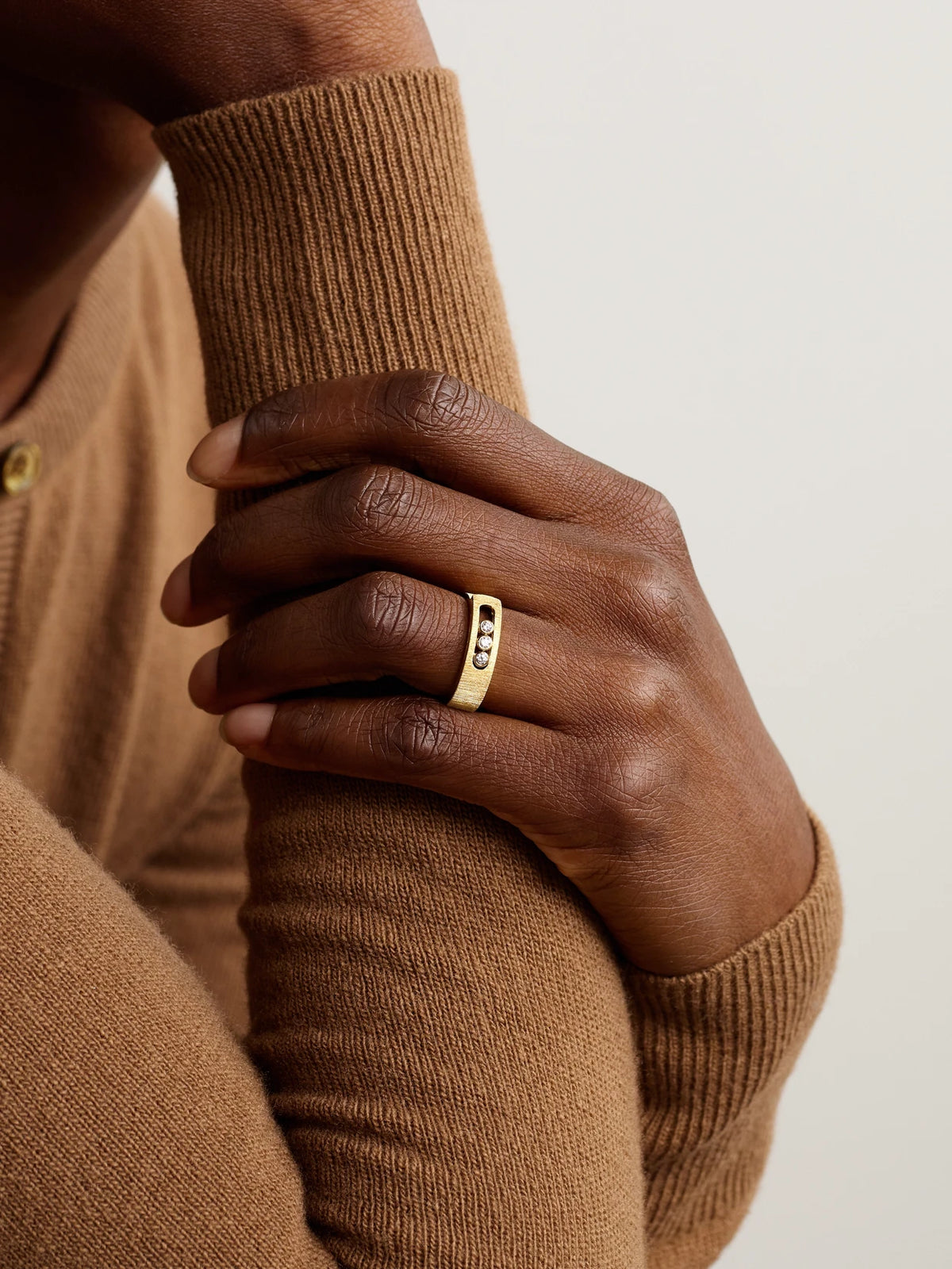 Image of Rings. Product name - Move Noa Ciselé 18-karat Gold Diamond Ring in Multi colour by brand - Messika