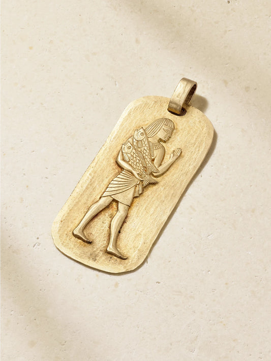 Stephanie Windsor + Georges Lenfant Vintage 1970s Embossed 18-karat Gold Pendant