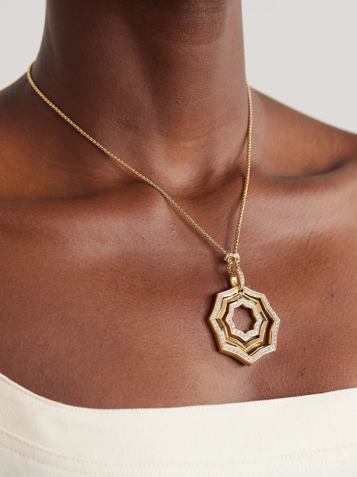 Image of Necklaces. Product name - Zig Zag Stax 18-karat Gold Diamond Necklace in Multi colour by brand - David Yurman