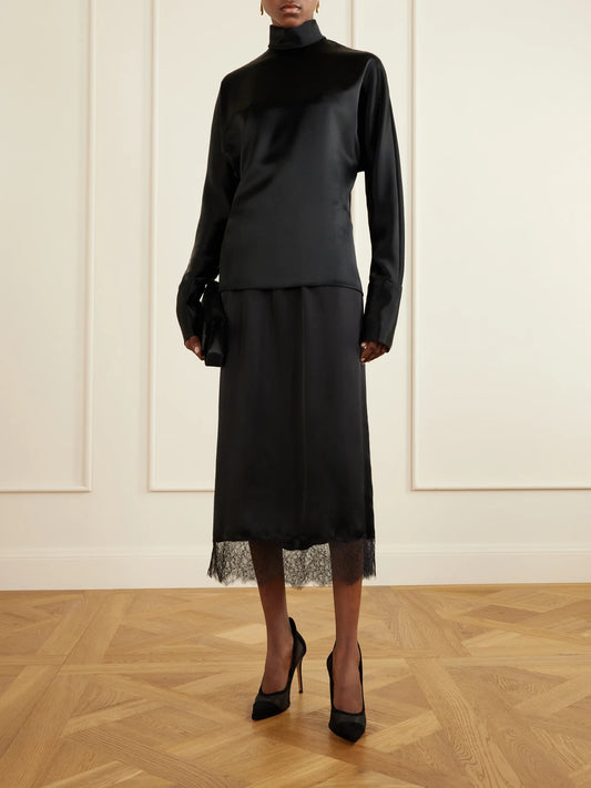 Image of Heels. Product name - 95 Mesh-trimmed Suede Pumps in Black colour by brand - Gianvito Rossi