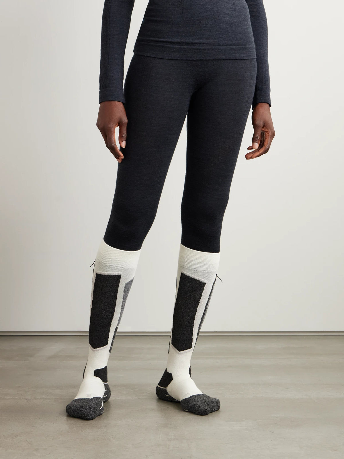 Image of Accessories. Product name - Sk2 Jacquard-knit Ski Socks in Gray colour by brand - FALKE Ergonomic Sport System