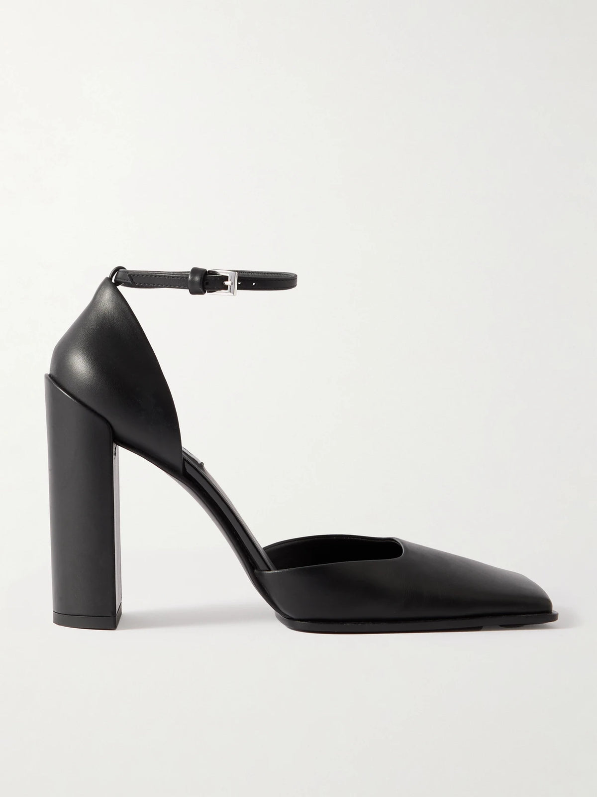 90 Leather Pumps