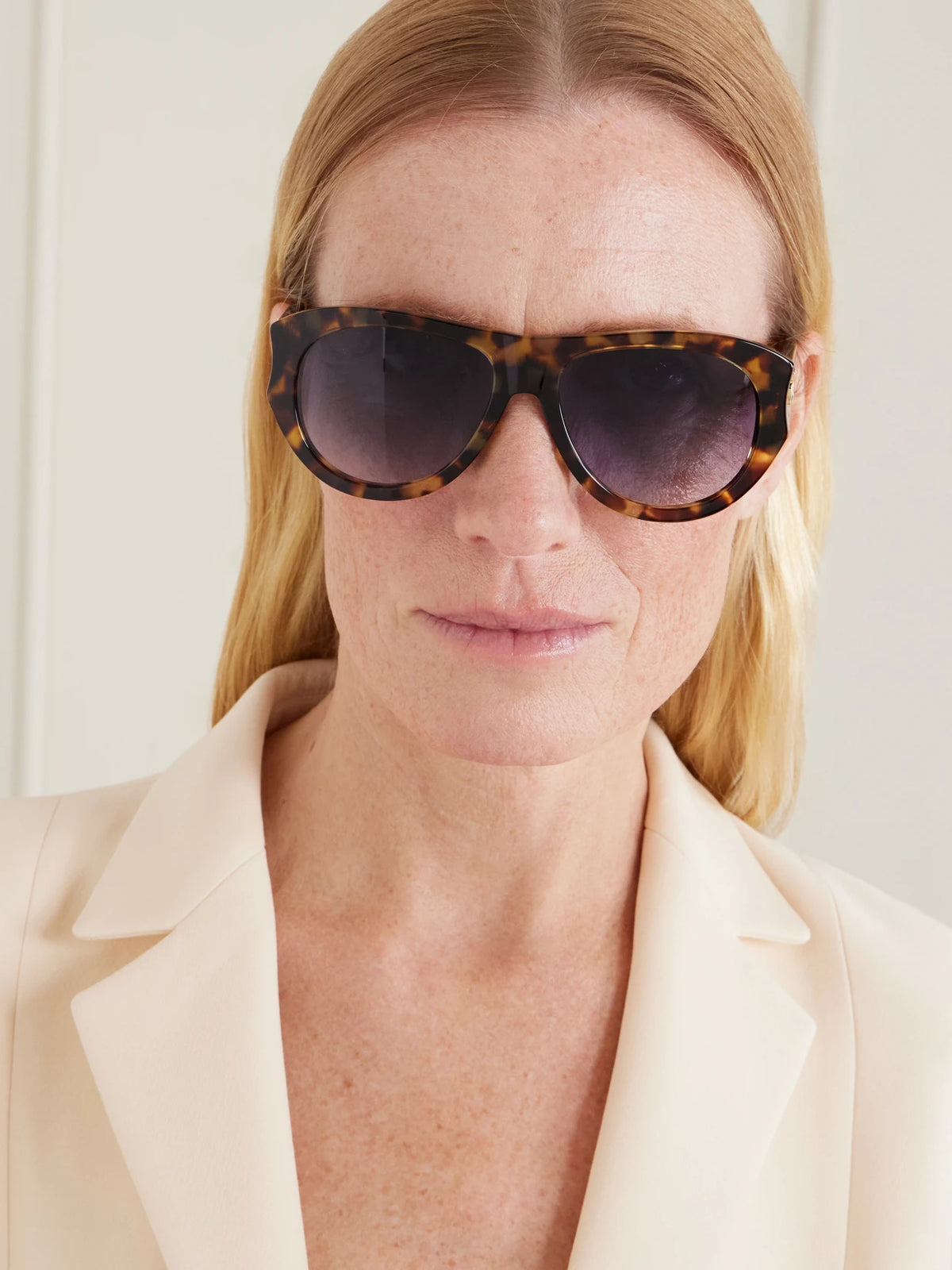 Image of Sunglasses. Product name - Diorglow A1u Aviator-style Acetate Sunglasses in Tortoiseshell colour by brand - DIOR Eyewear