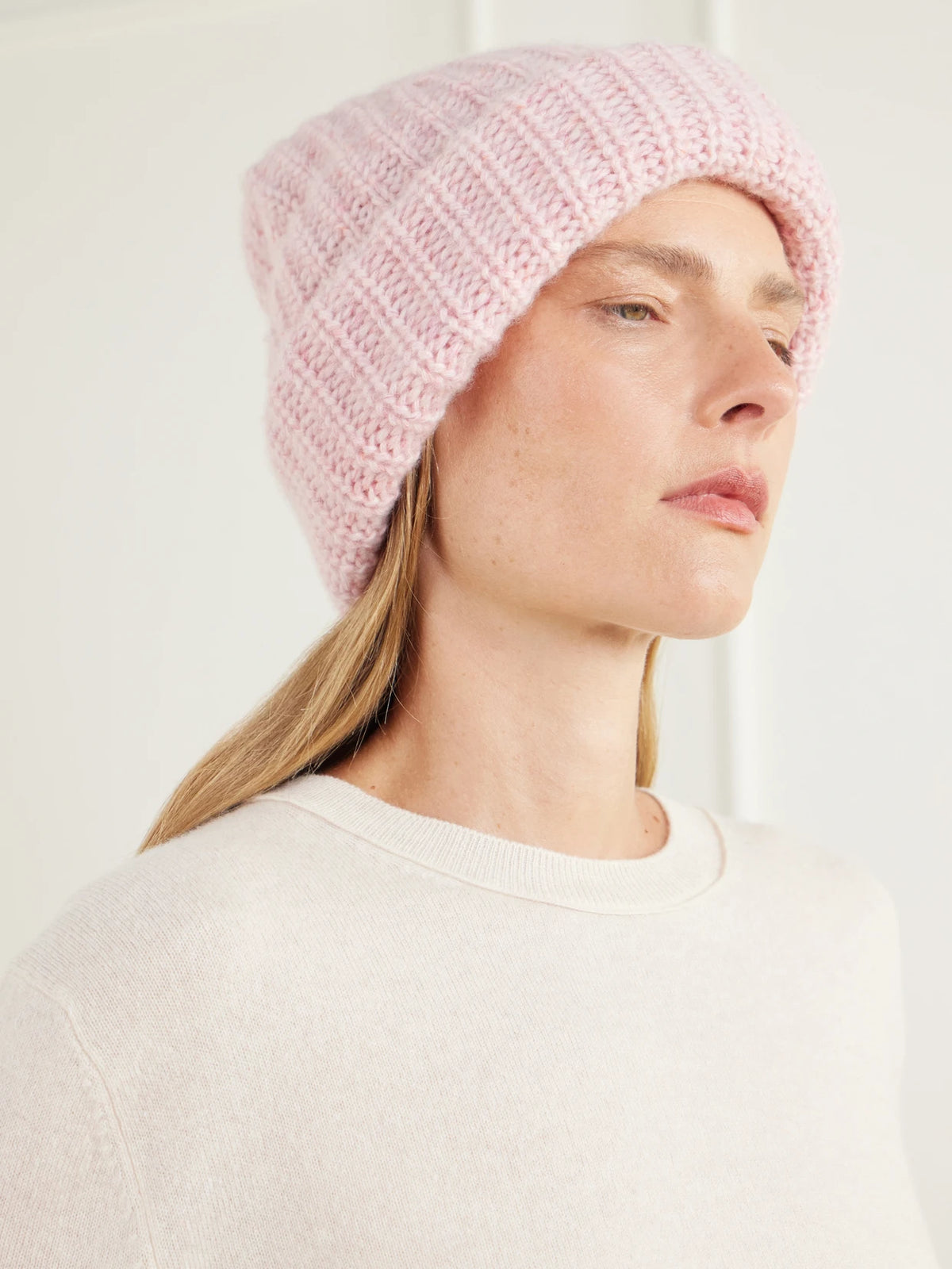 Image of Hats. Product name - Eivor Cashmere Beanie in Pink colour by brand - LISA YANG