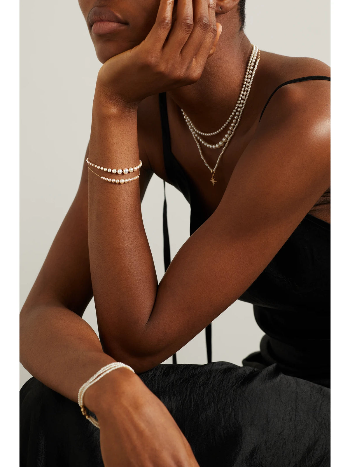 Image of Bracelets. Product name - 14-karat Gold Pearl Bracelet in Multi colour by brand - Mizuki