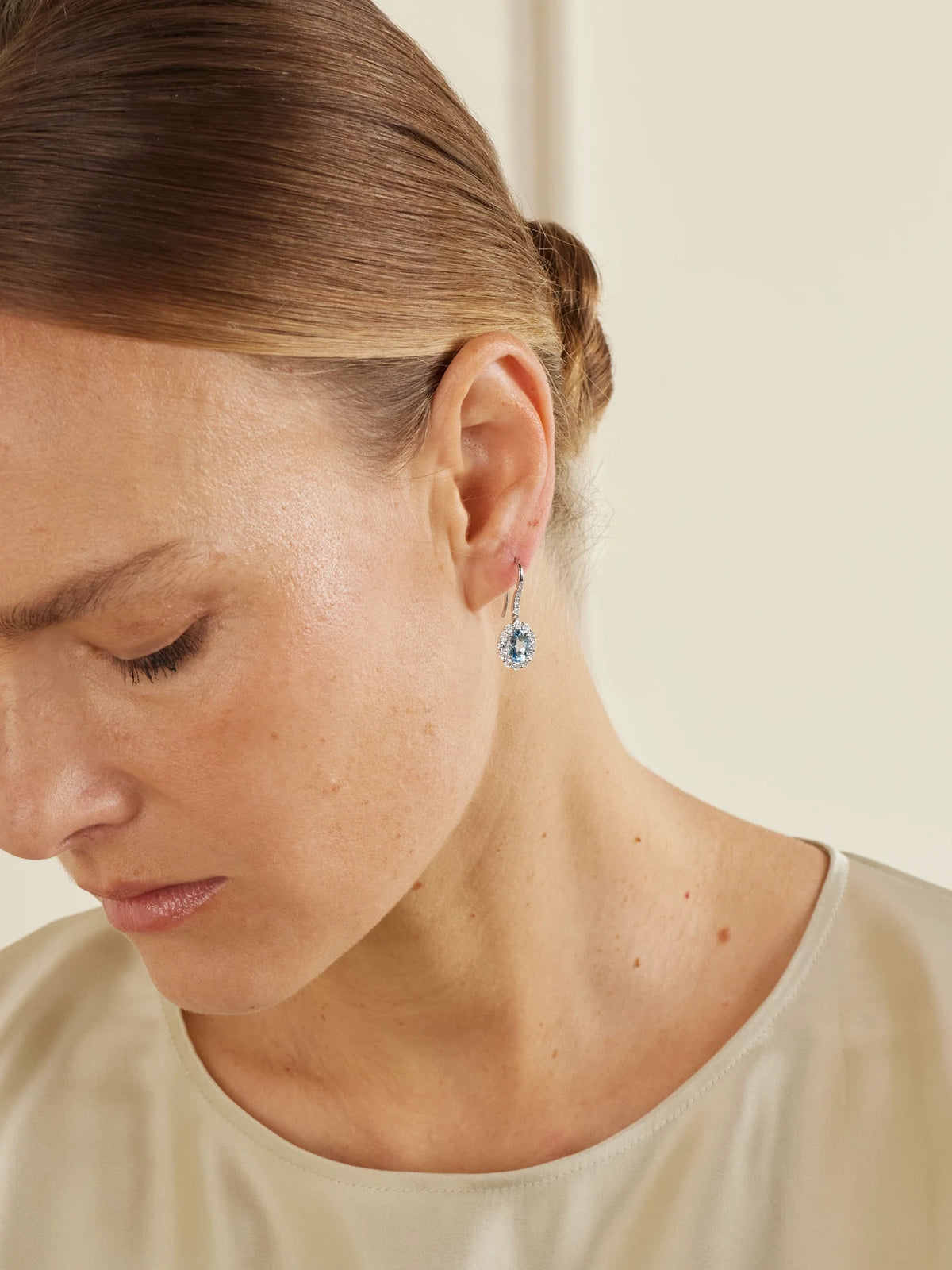 Image of Earrings. Product name - 1735 Platinum, Aquamarine And Diamond Earrings in Gold colour by brand - Garrard