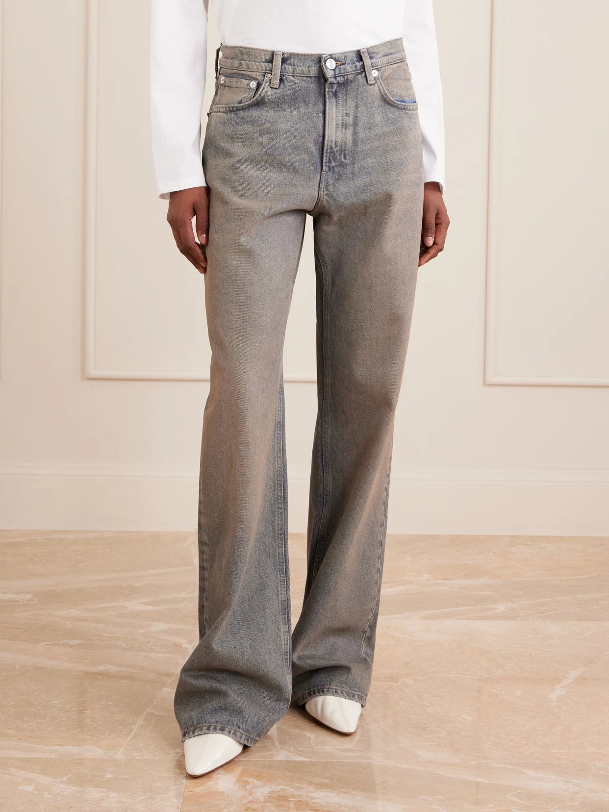 Korea Mid-rise Flared Jeans