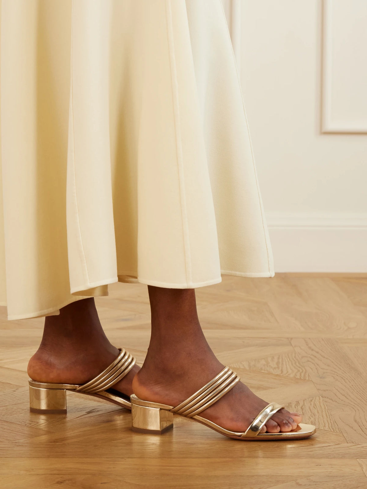 Collier 35 Embellished Metallic Leather Mule