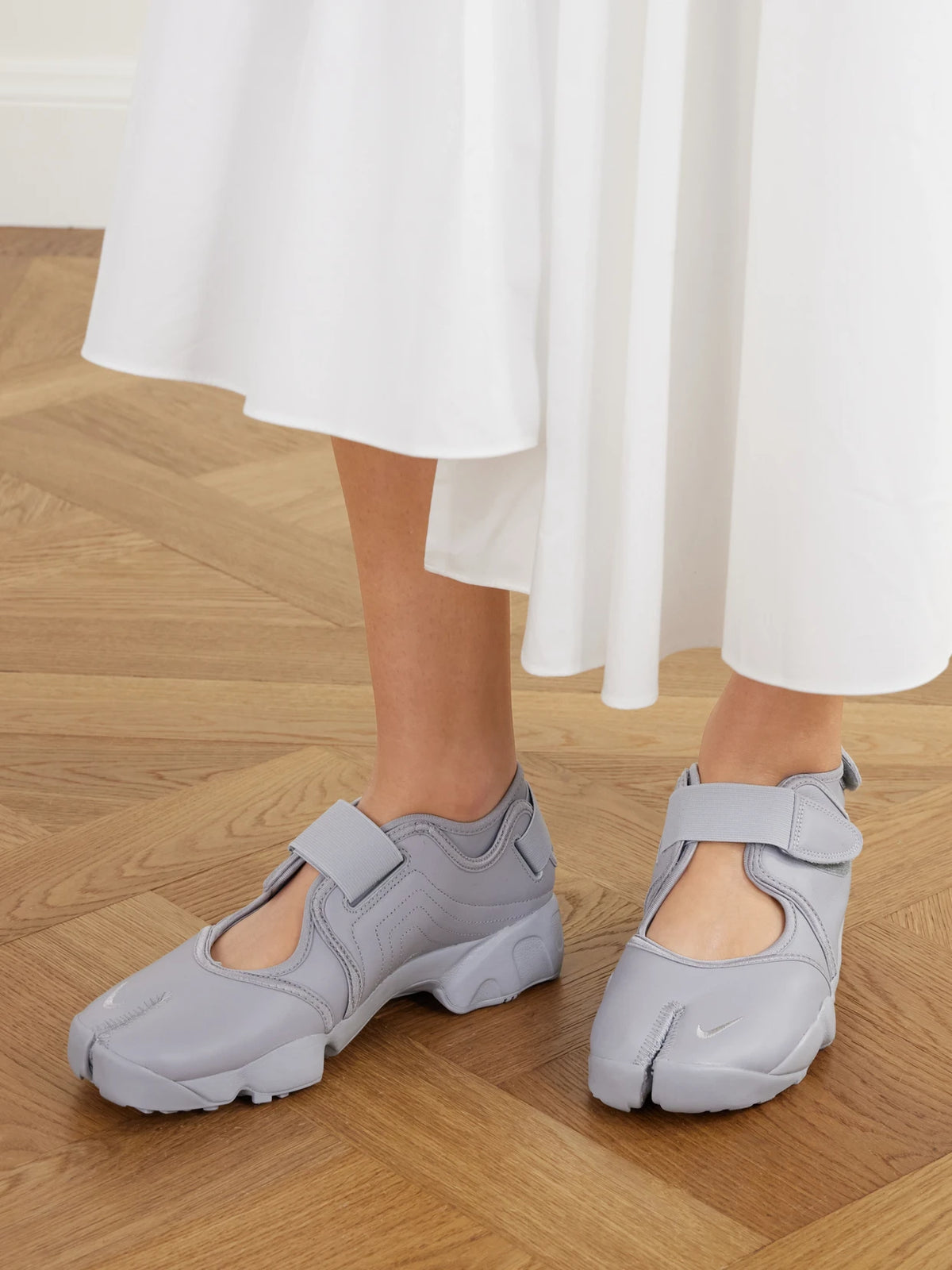 Nike Air Rift Split-toe Leather Sneakers