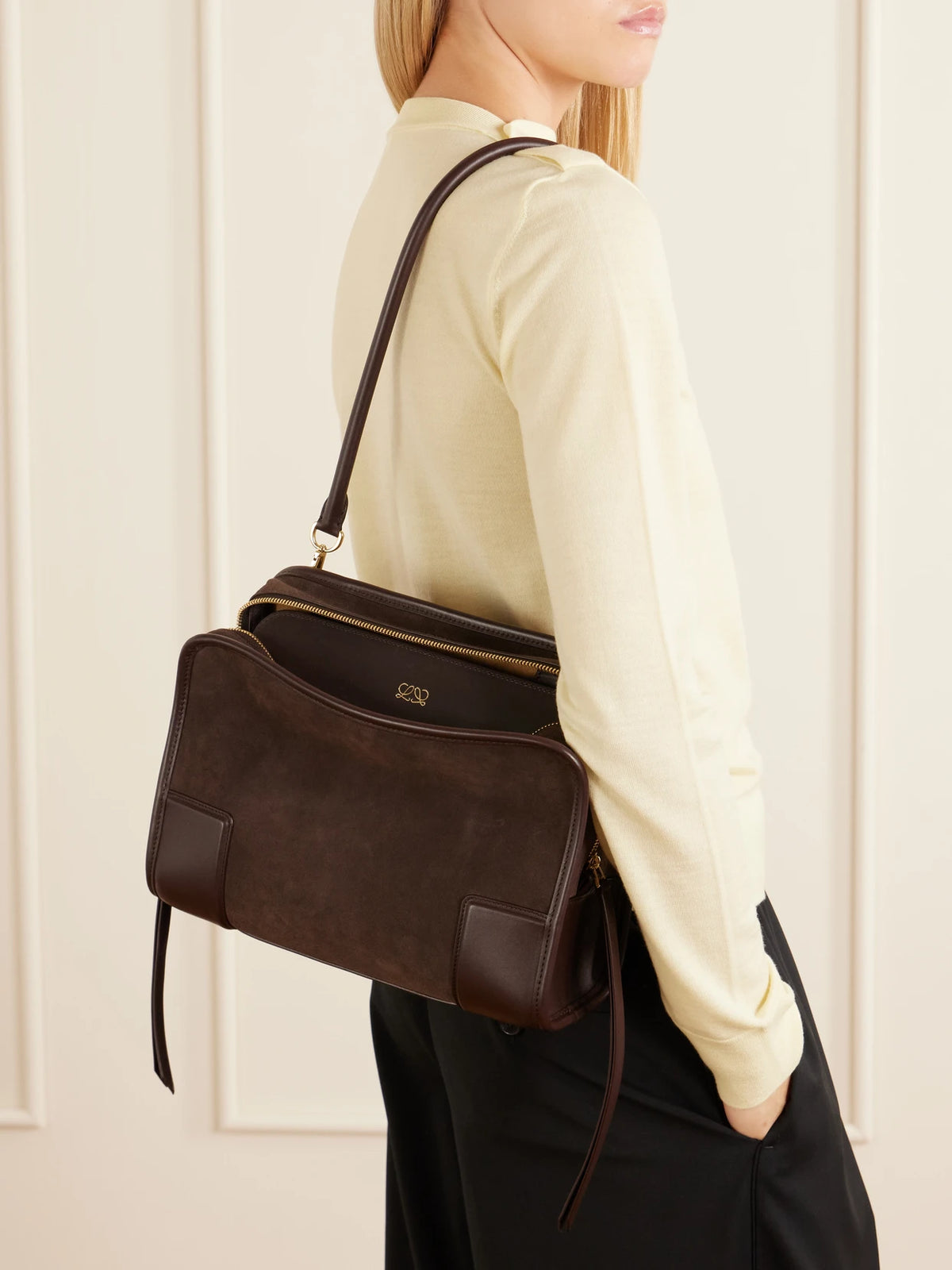 Image of Bags. Product name - Amazona 180 Medium Leather Tote in Chocolate colour by brand - LOEWE