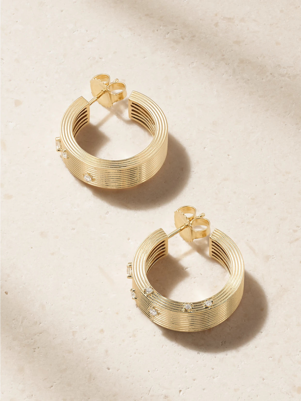 Sydney Evan Fluted 14-karat Gold Diamond Medium Hoop Earrings