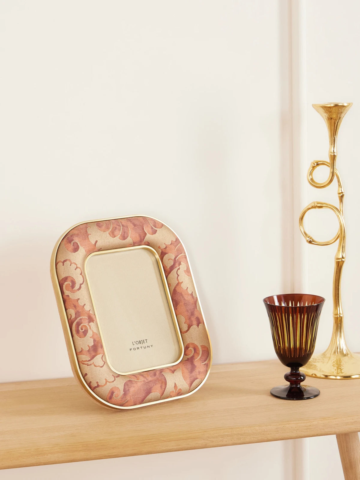 Image of Decor. Product name - Fortuny Rue Jacob Gold-tone Canvas-jacquard Frame in Red colour by brand - L'Objet