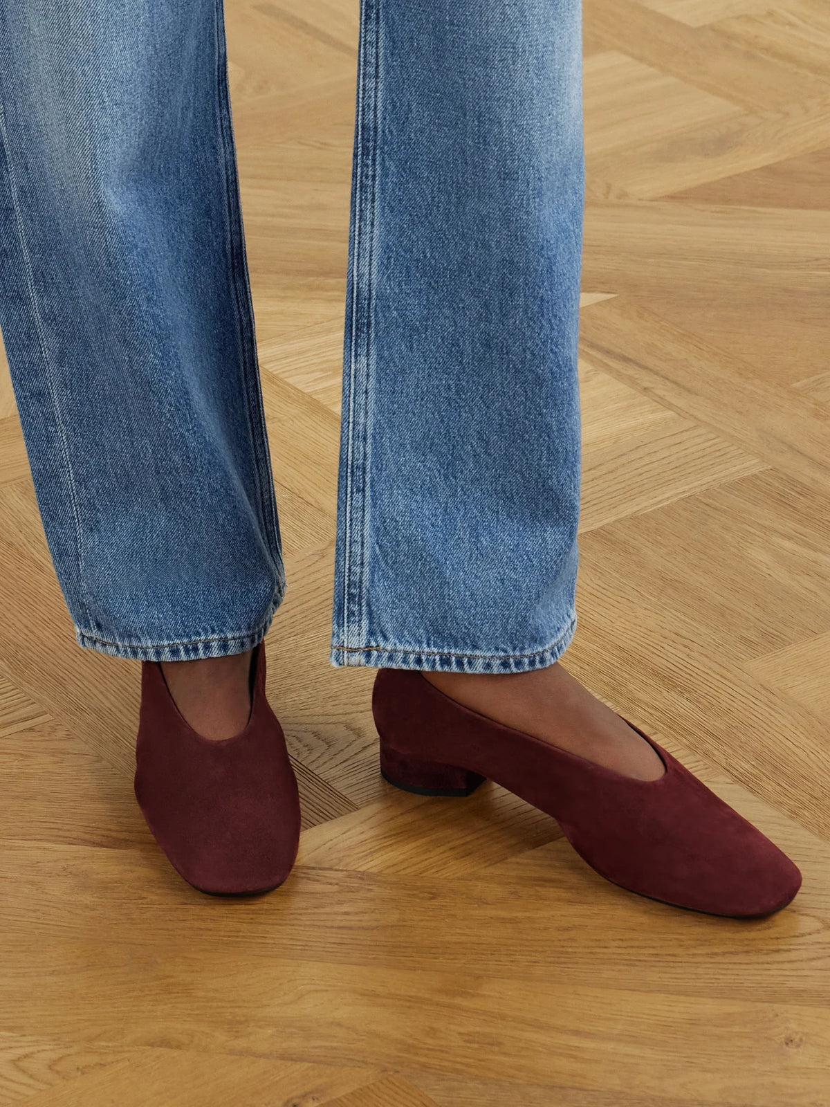 Aeyde Delia 25 Suede Ballet Flats
