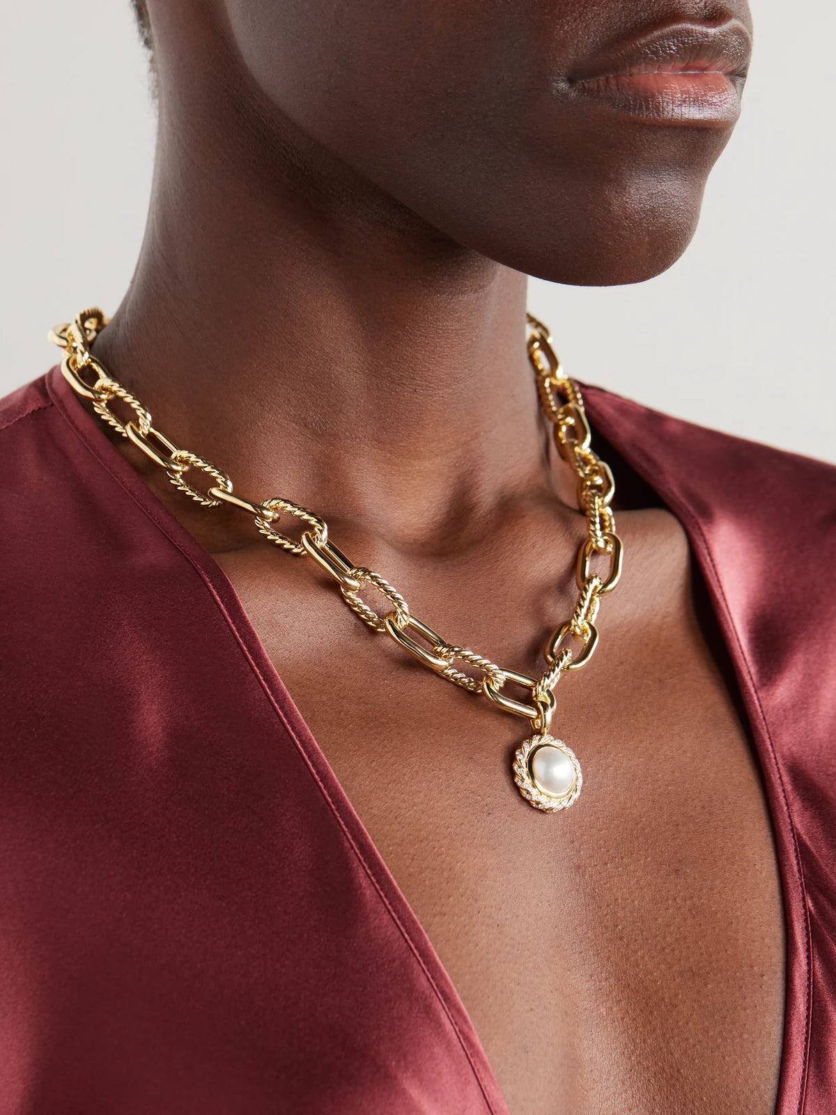 Image of Charms. Product name - 18-karat Gold, Diamond And Pearl Pendant. in Multi colour by brand - David Yurman