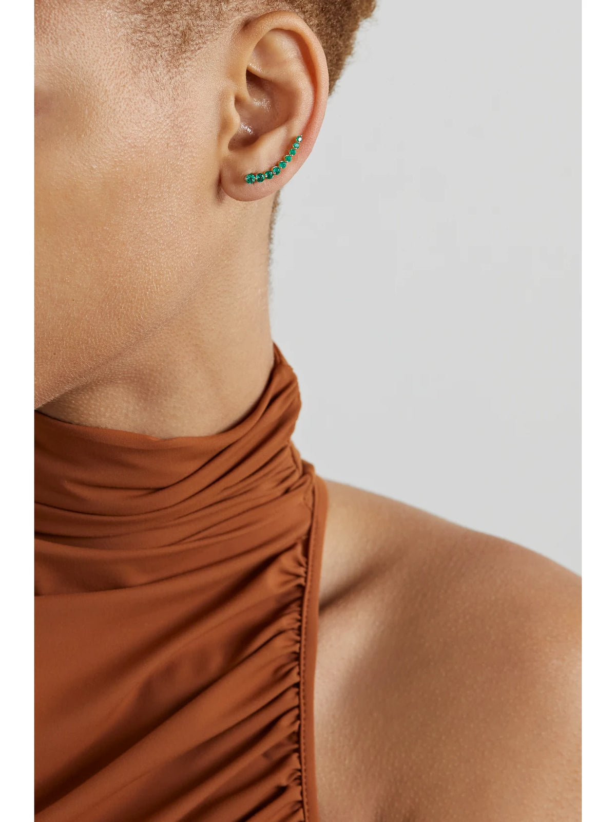 Image of Earrings. Product name - 18-karat Gold Emerald Single Earring in Multi colour by brand - Anita Ko