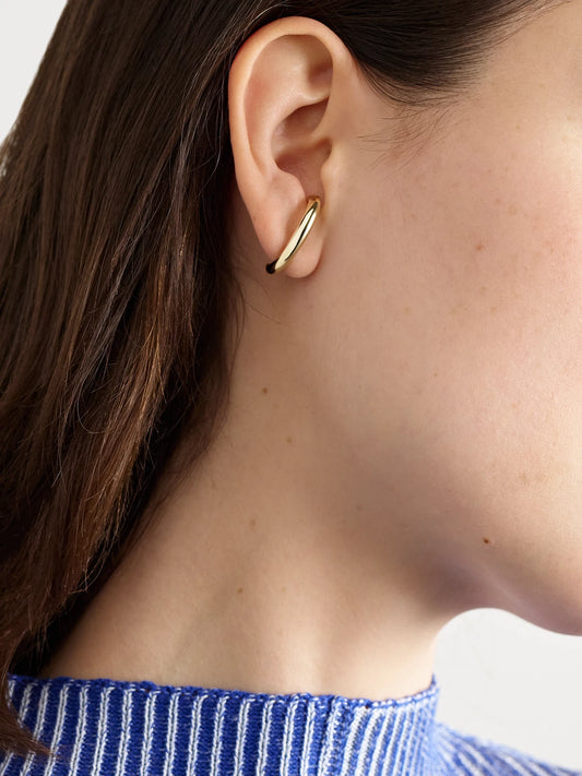 Image of Earrings. Product name - Golden Glow 14-karat Gold Single Earring in Multi colour by brand - STONE AND STRAND