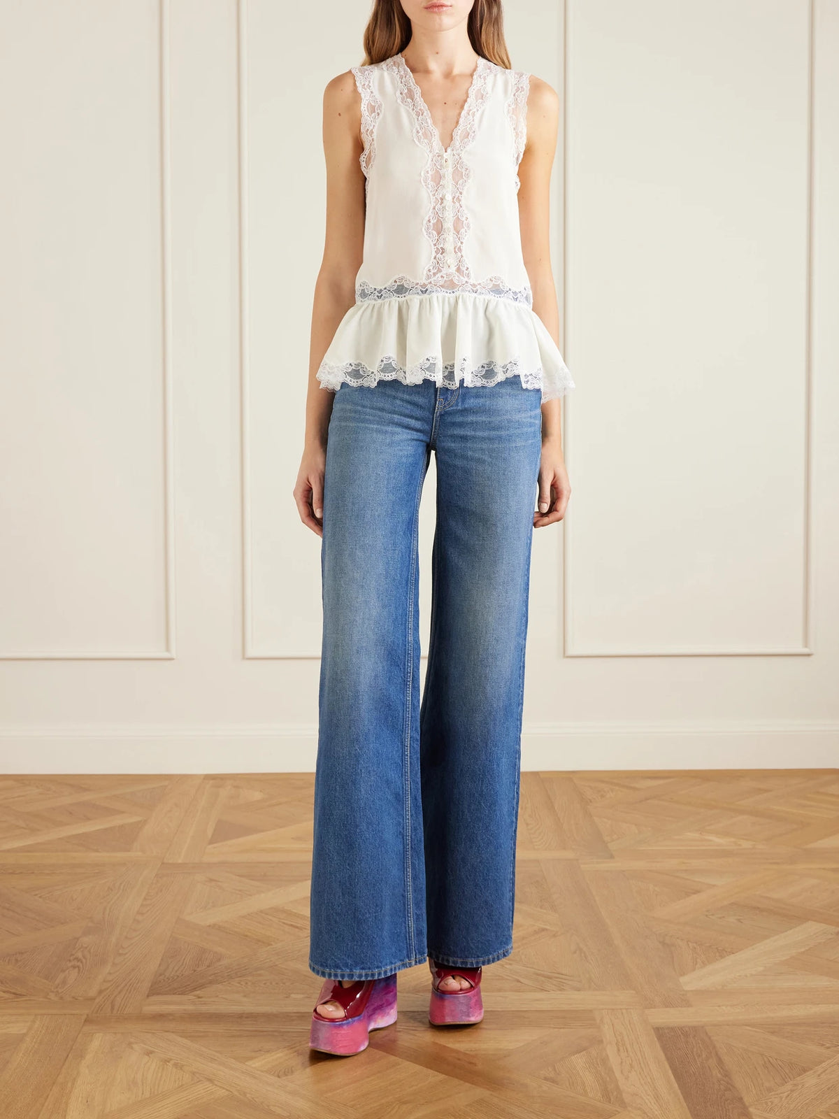 Image of Heels. Product name - Maxime Patent-leather Platform Slingback Sandals in Pink colour by brand - Chloé