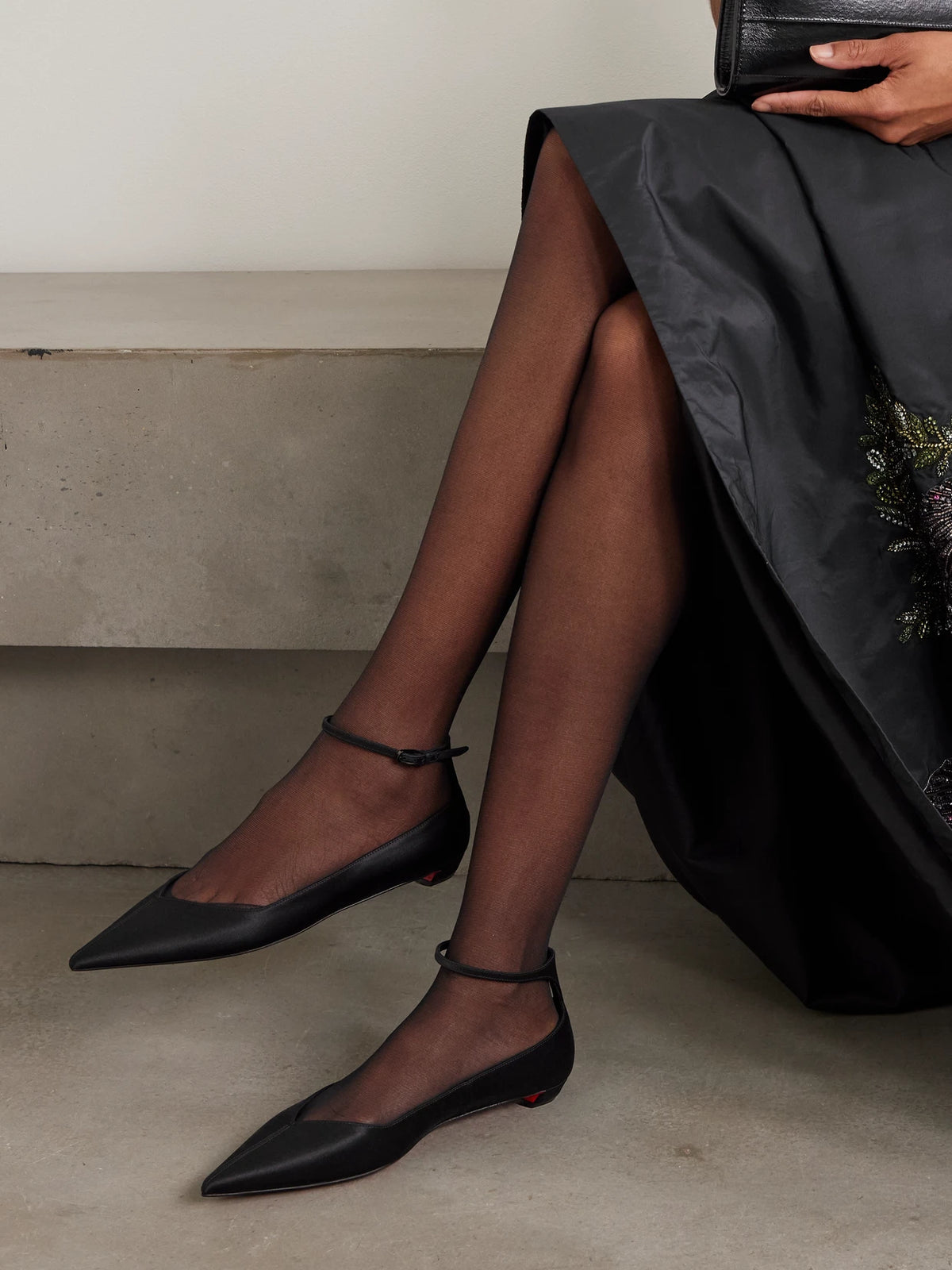 Erozeena Satin Point-toe Flats