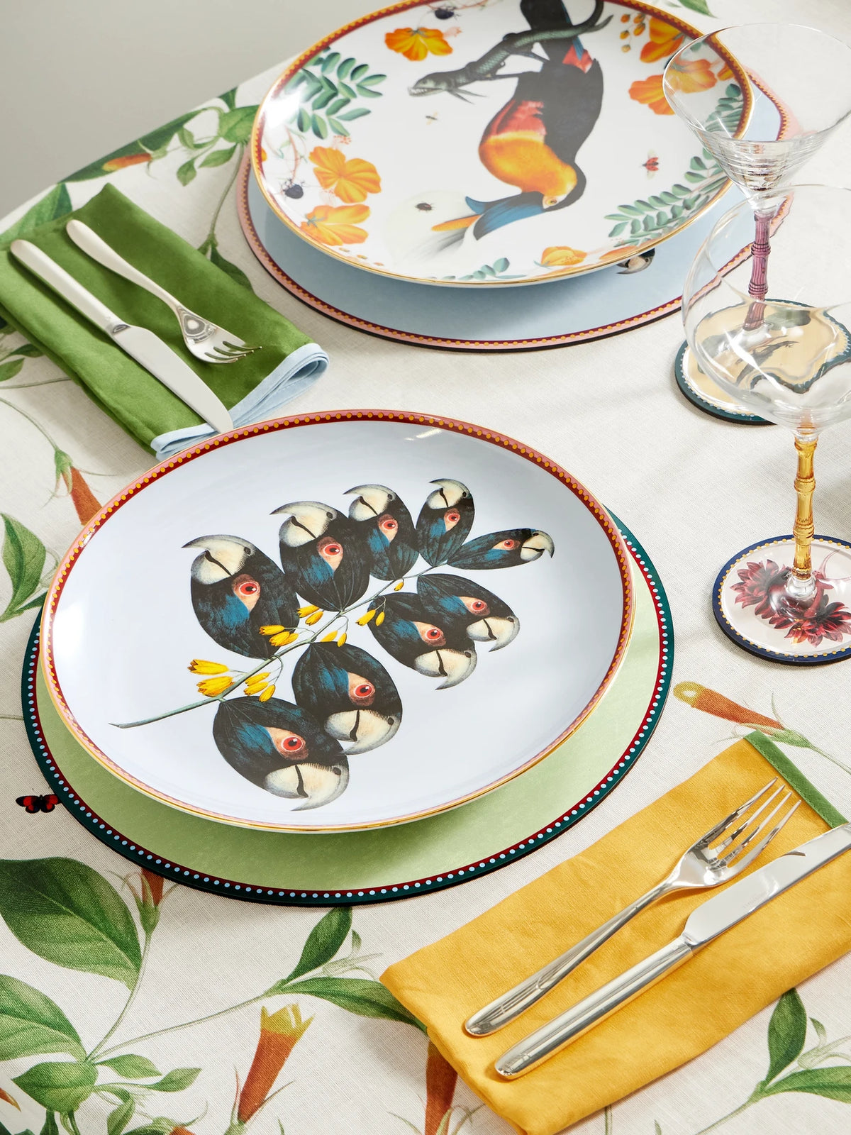 Image of Tableware. Product name - + Beto Val Gold-plated Porcelain Plate in Light blue colour by brand - La DoubleJ
