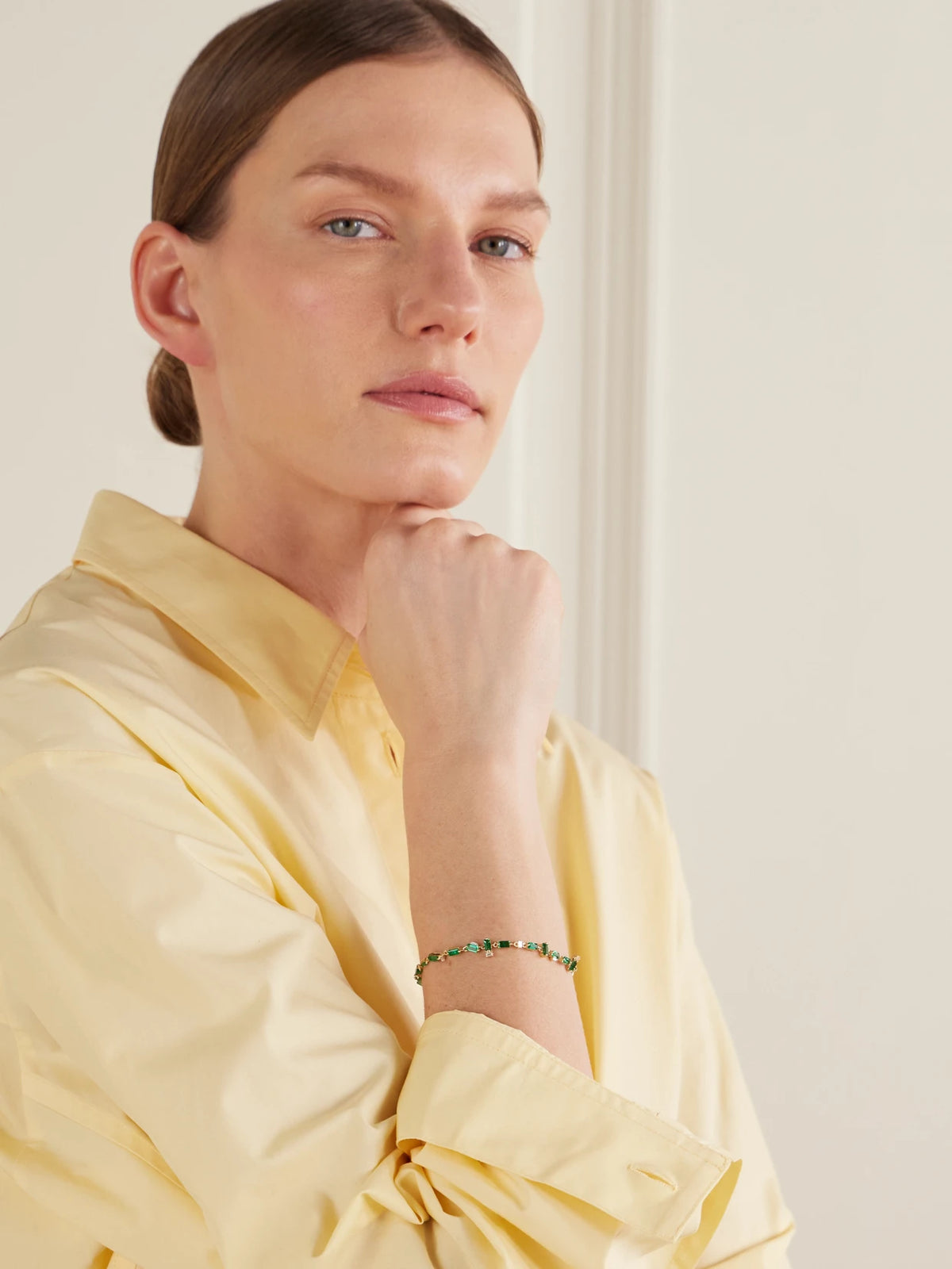 Image of Bracelets. Product name - 18-karat Gold Emerald And Diamond Bracelet in Green colour by brand - Suzanne Kalan