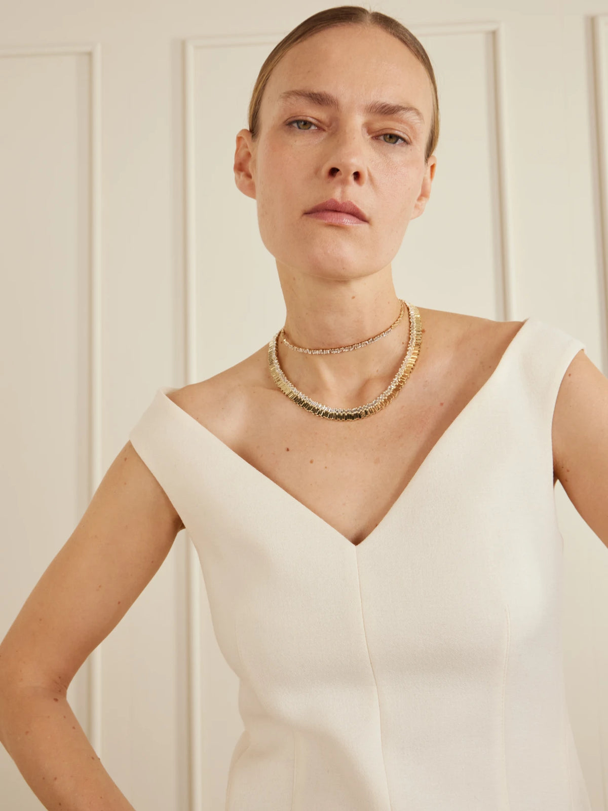 Image of Necklaces. Product name - 18-karat Gold Diamond Choker in Multi colour by brand - Suzanne Kalan
