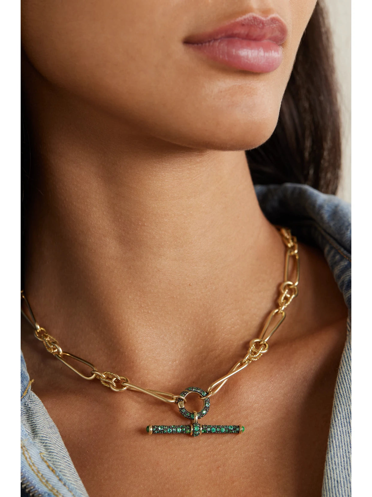 Image of Necklaces. Product name - Twisted Link Connection 14-karat Gold Emerald Necklace in Multi colour by brand - Lucy Delius