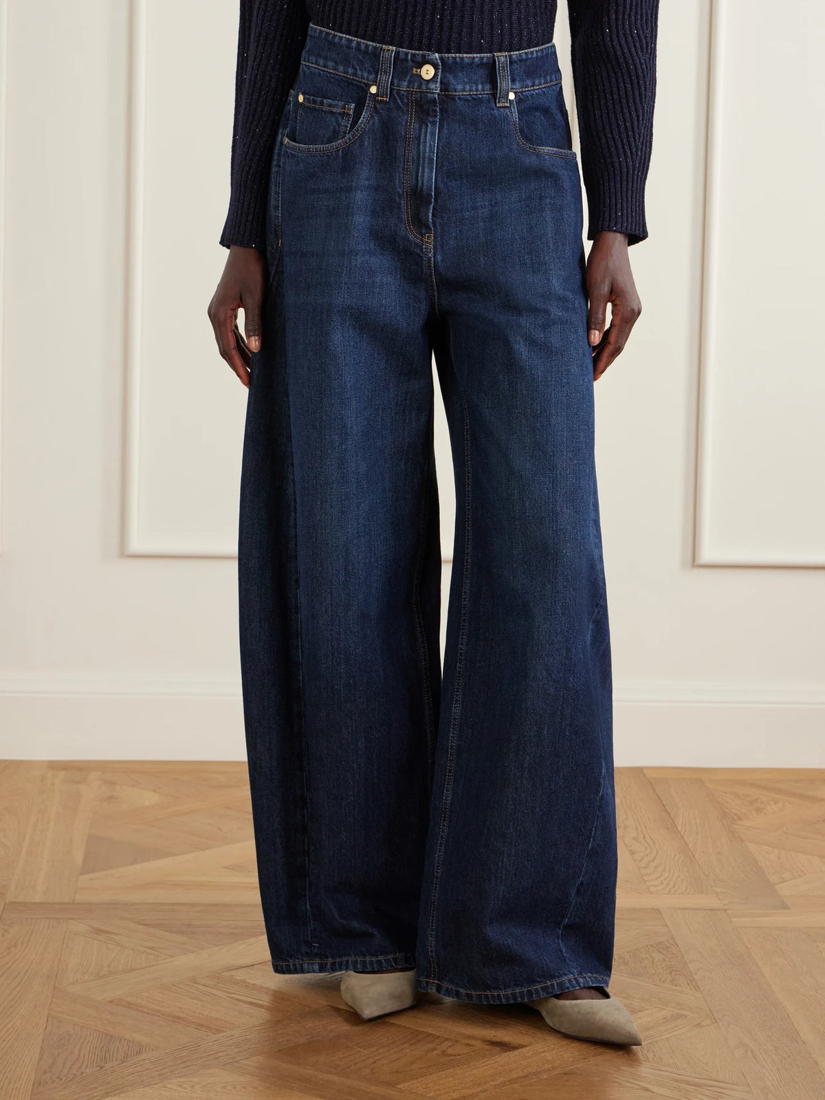 Mid-rise Wide-leg Jeans