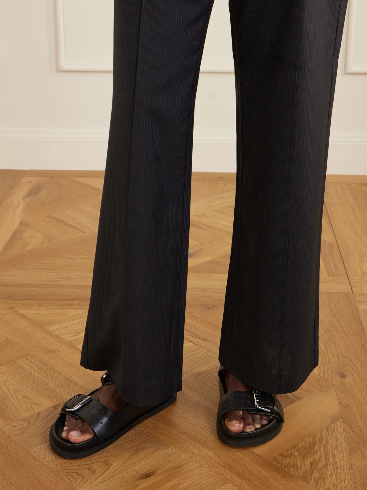 Leon Leather Sandals