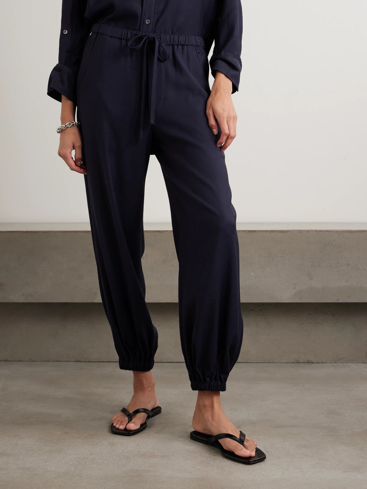 Bubble Twill Balloon Pants