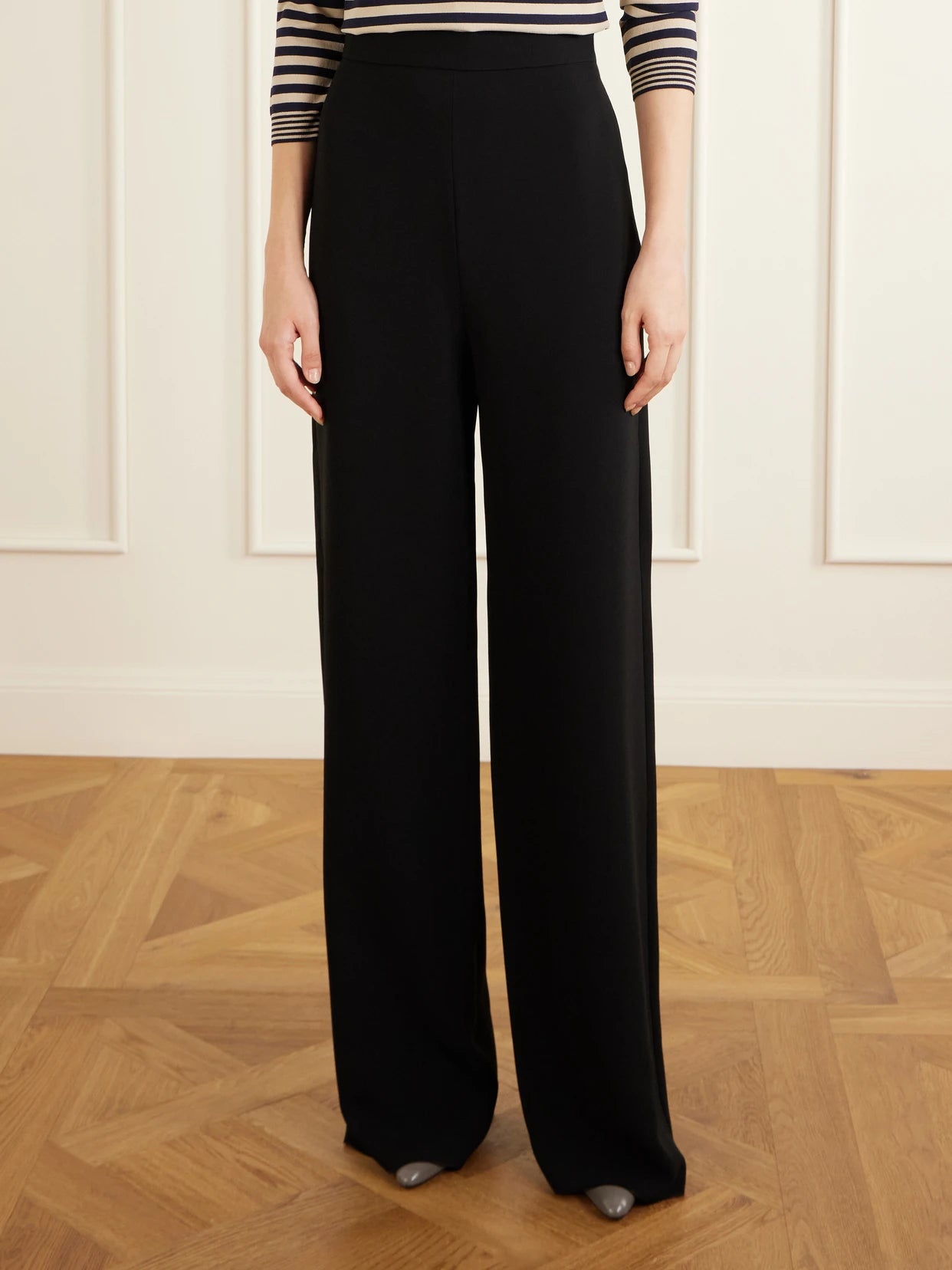 Crepe Wide-leg Pants
