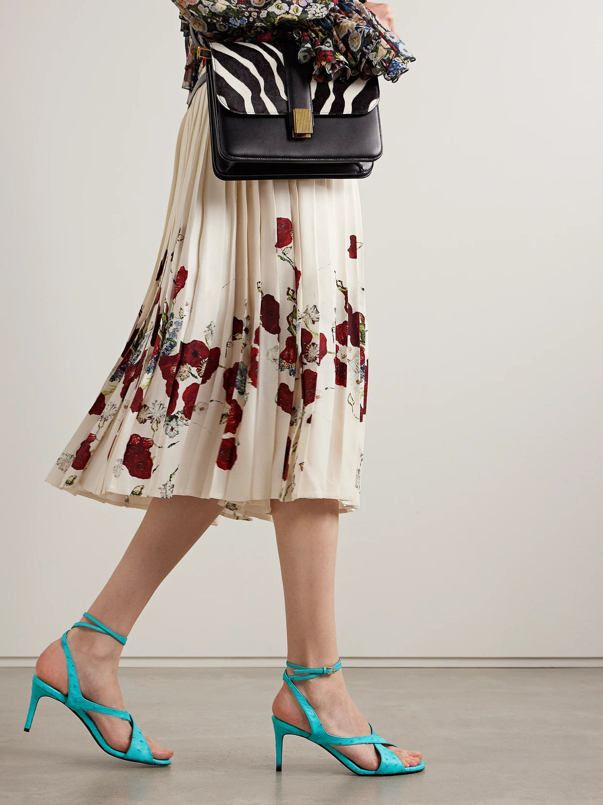 Liria Ostrich Sandals