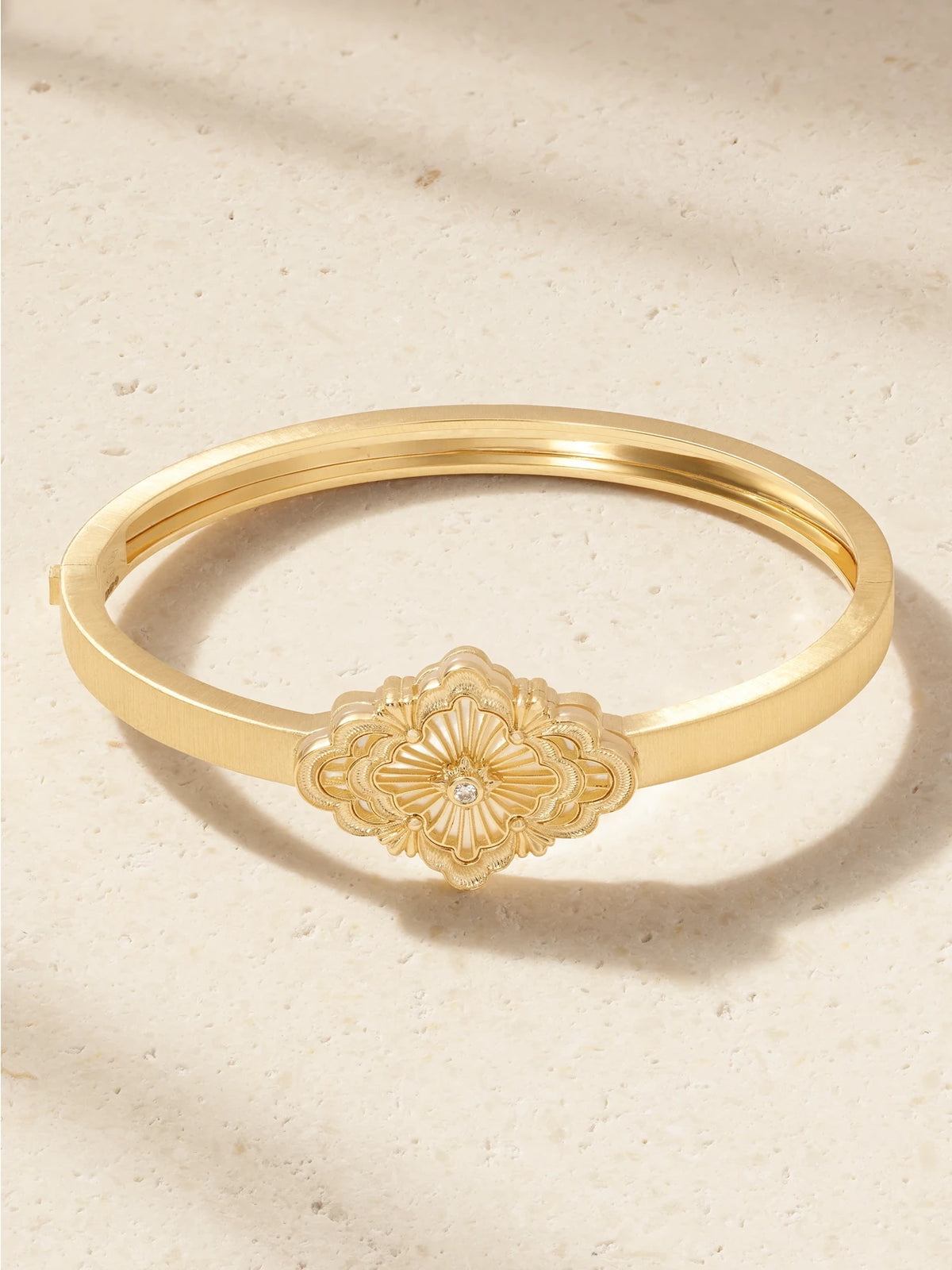 Opera Tulle 18-karat Gold, Mother-of-pearl And Diamond Bangle