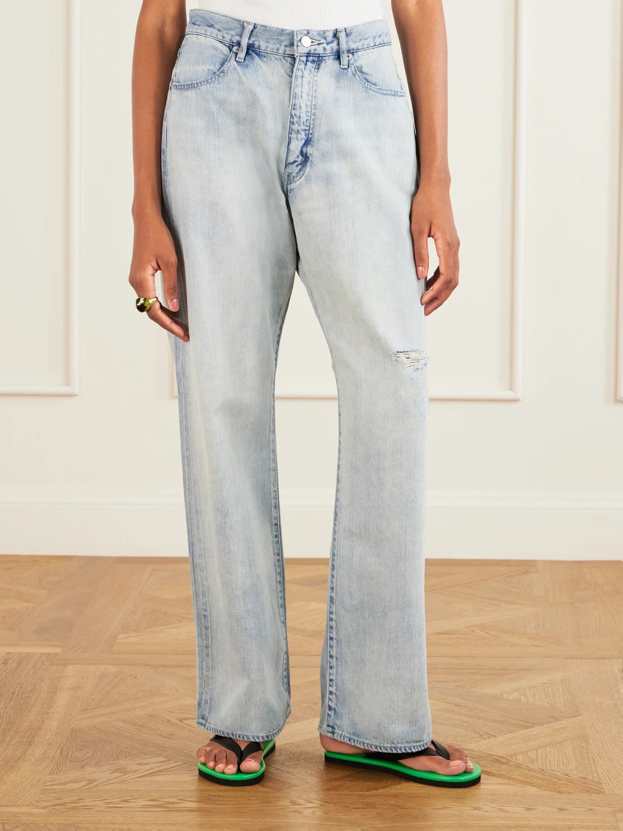 Distressed Wide-leg Jeans