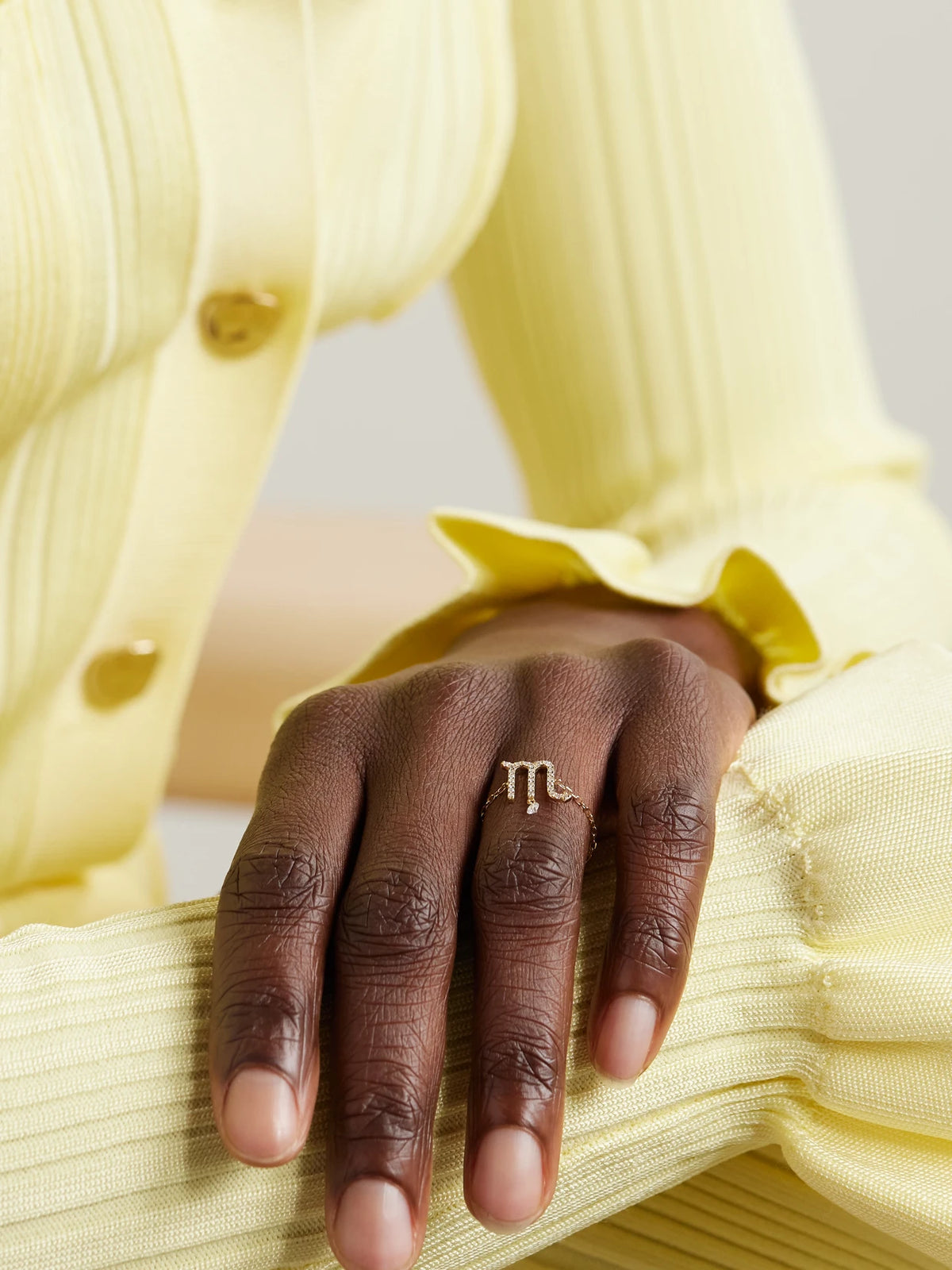 Image of Rings. Product name - Zodiac 18-karat Gold Diamond Ring in Capricorn 6 colour by brand - Persée