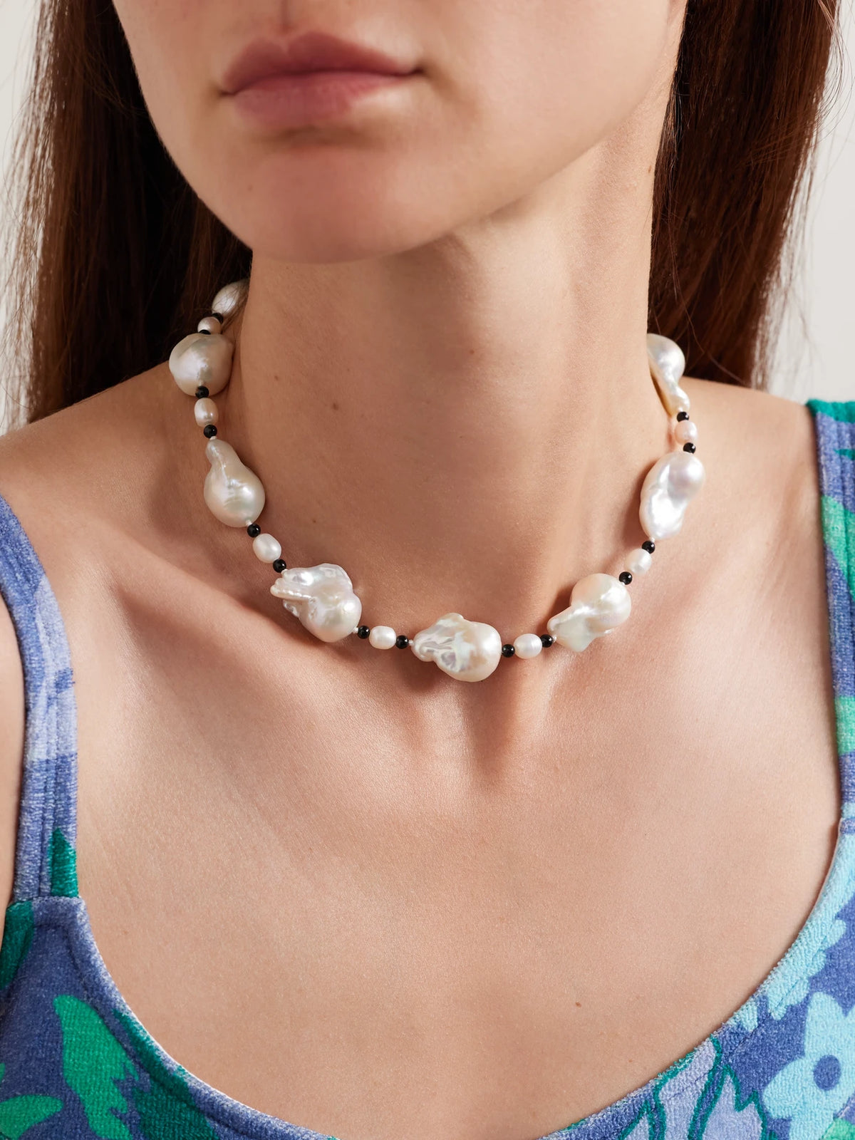 Image of Necklaces. Product name - Host Silver, Pearl And Onyx Necklace in Off-white colour by brand - Gohar World