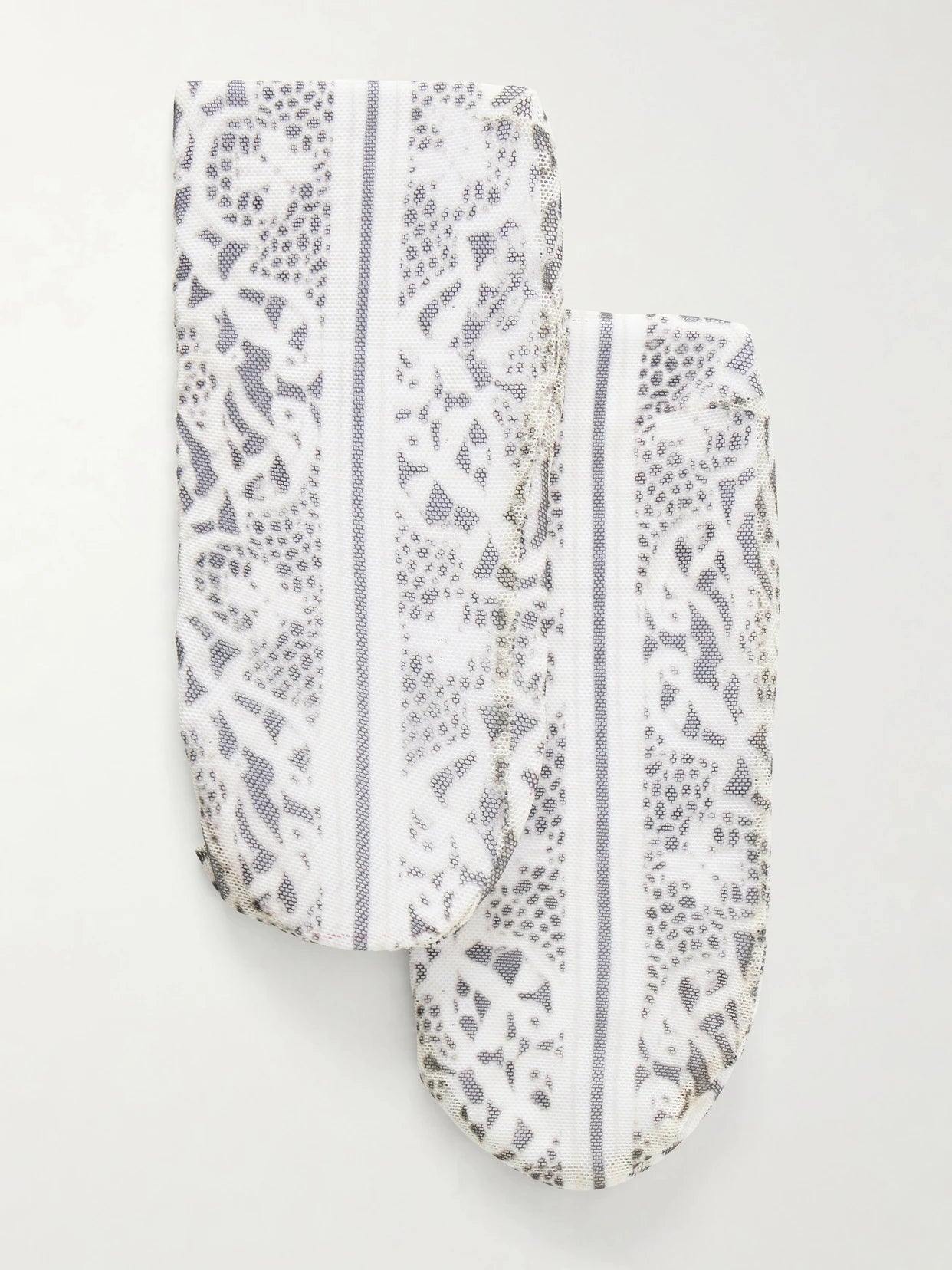 Past Edges Lace-effect Mesh Tights