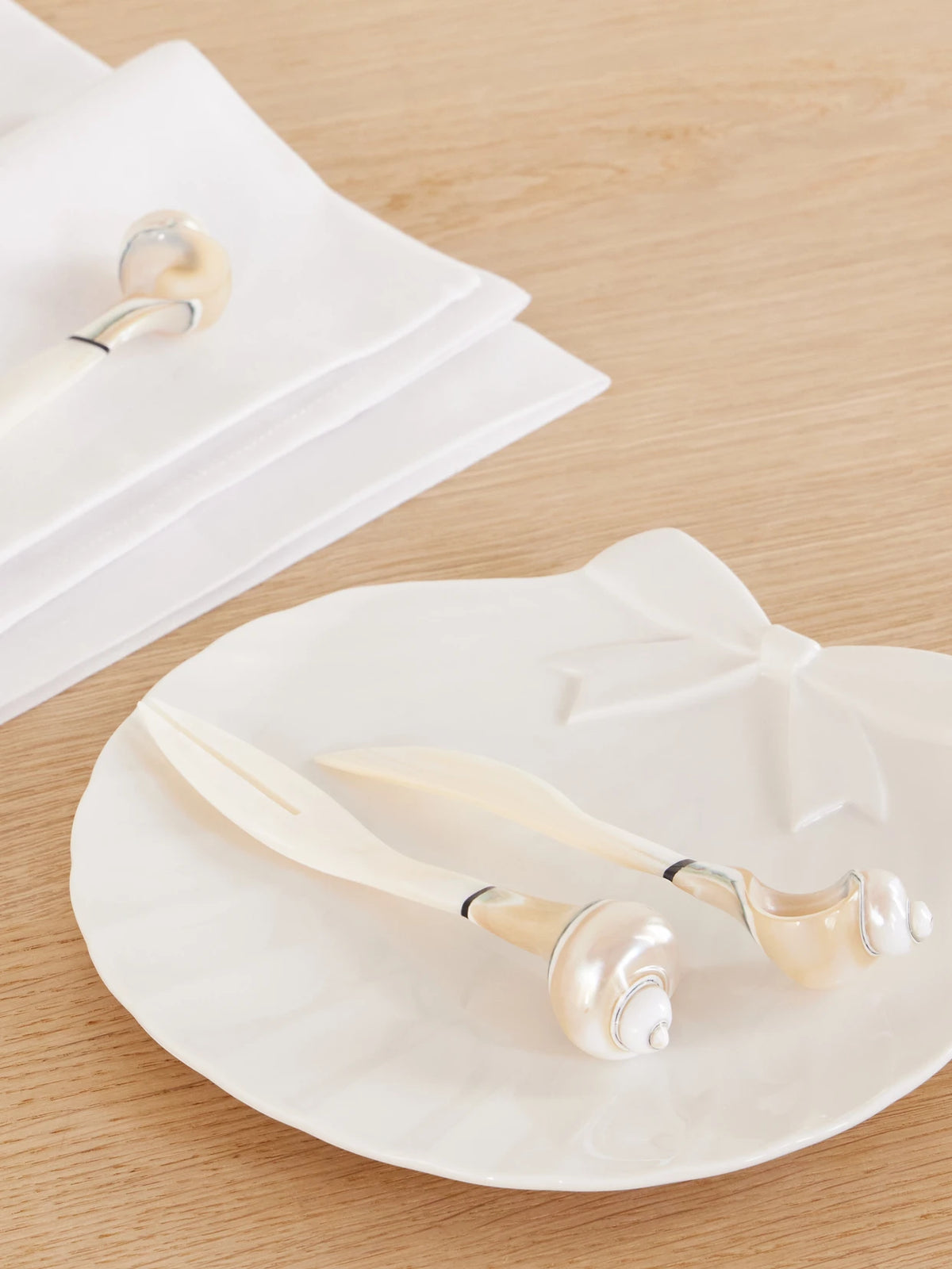 Image of Tableware. Product name - Three-piece Mother-of-pearl Cutlery Set in Cream colour by brand - Gohar World