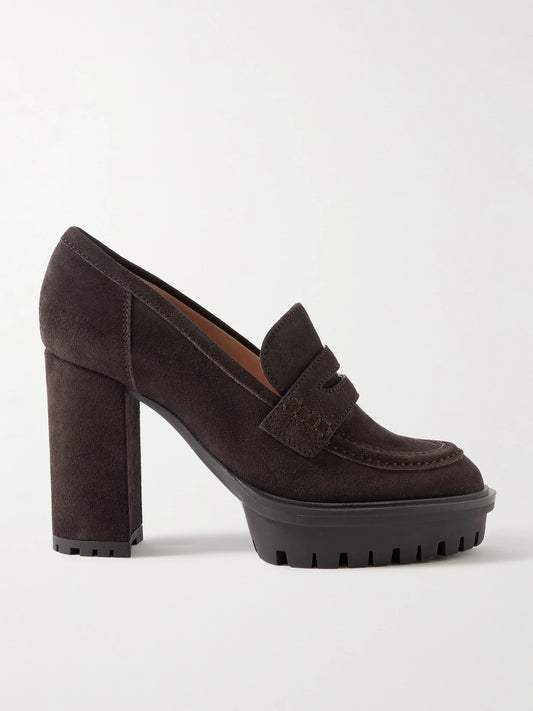 70 Suede Pumps