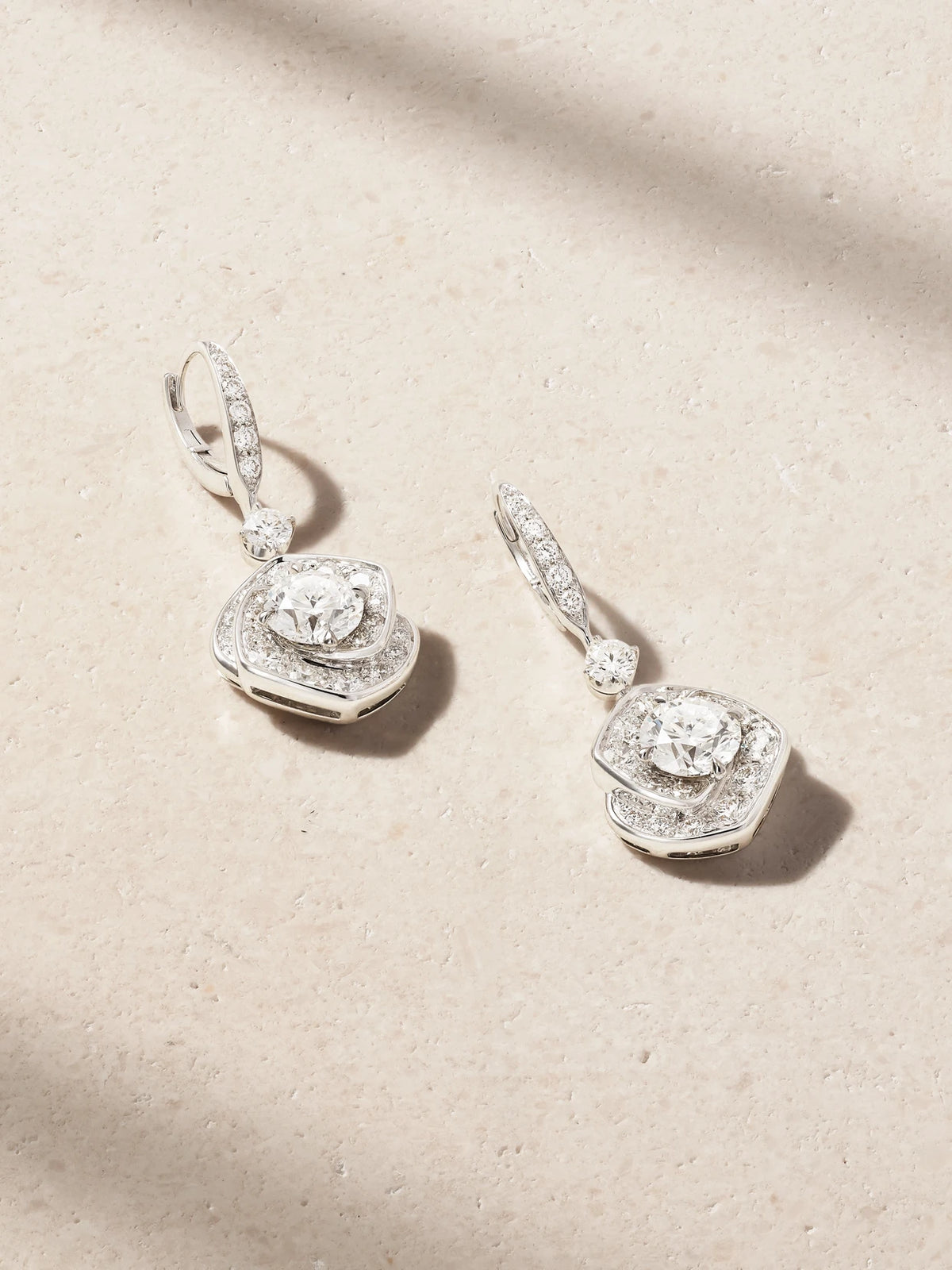 Frozen Kiss Drop 18-karat White Gold Diamond Earrings