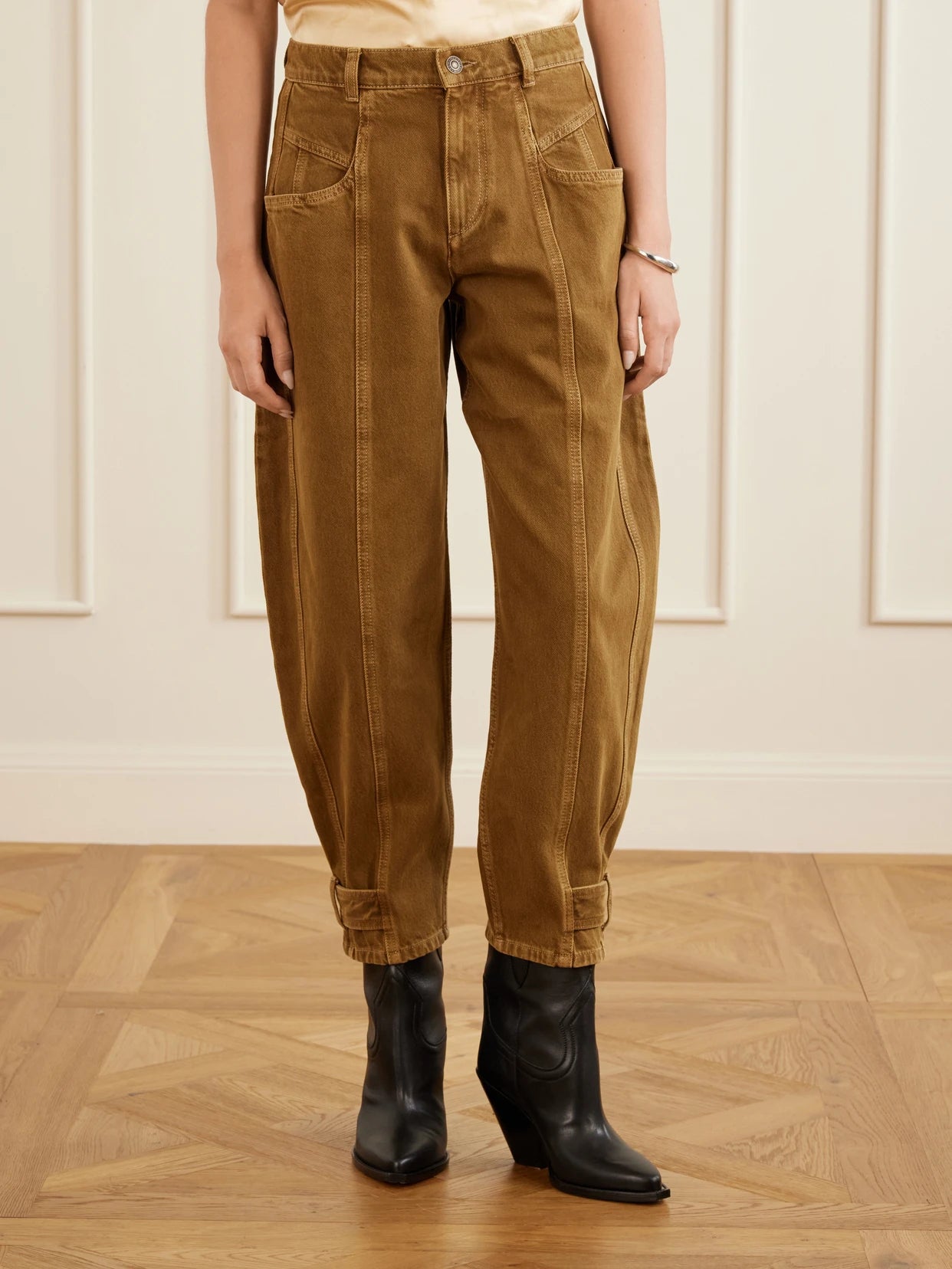 Leja Tapered Jeans