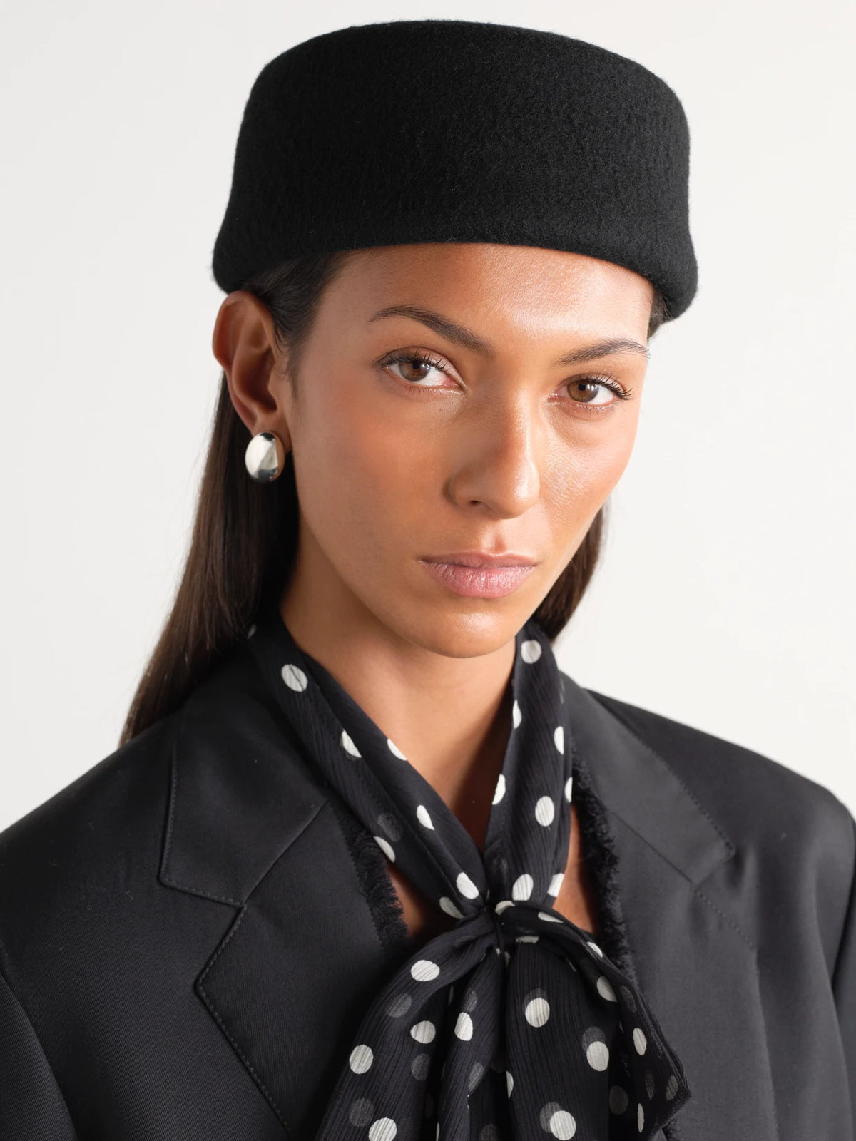 Image of Hats. Product name - Lauren Wool-felt Flat Cap in Black colour by brand - Gigi Burris