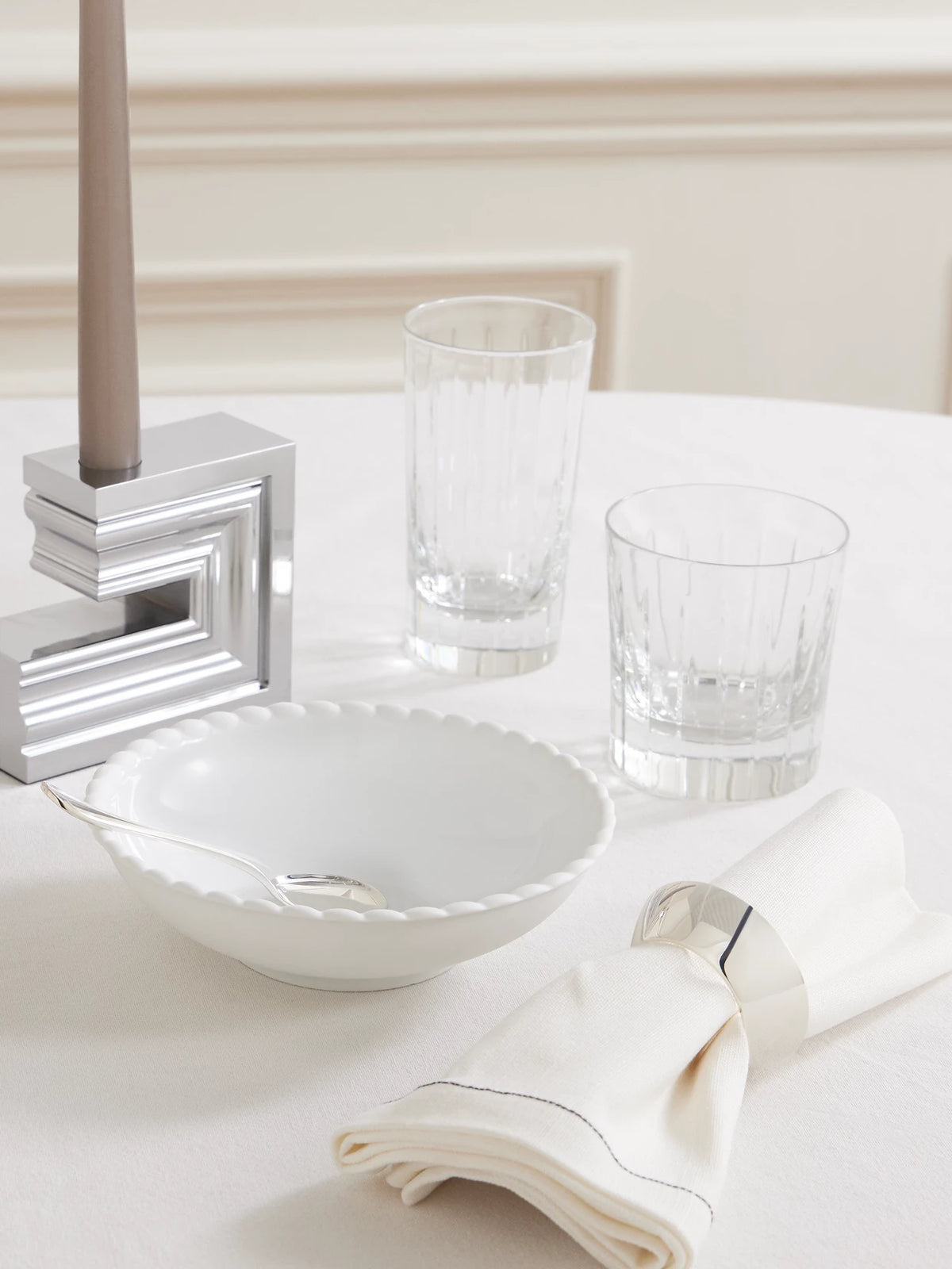 Image of Tableware. Product name - Babylone Porcelain Bowl in White colour by brand - Christofle