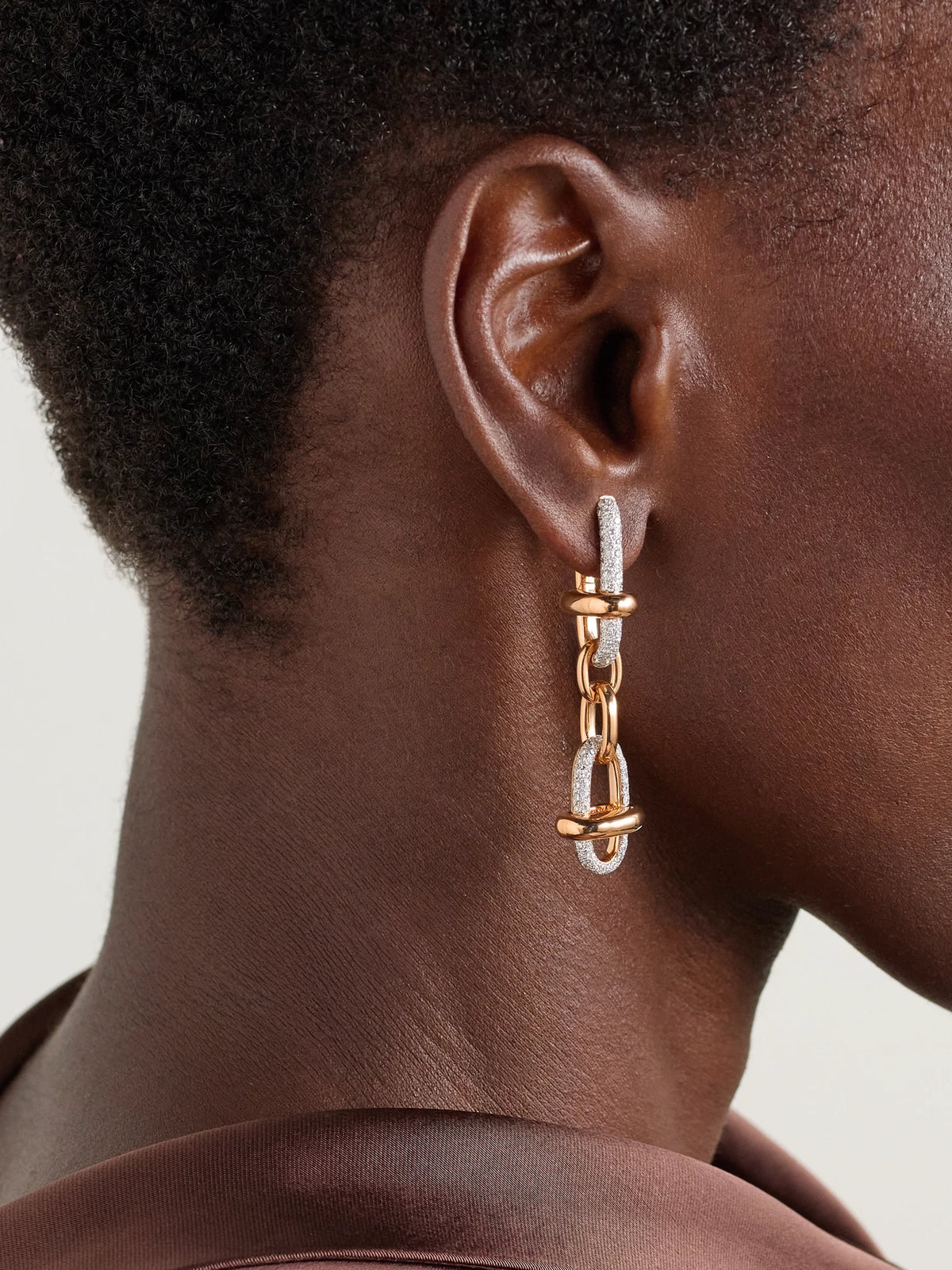 Image of Earrings. Product name - Iconica 18-karat Rose And Rhodium-plated White Gold Diamond Earrings in Multi colour by brand - Pomellato