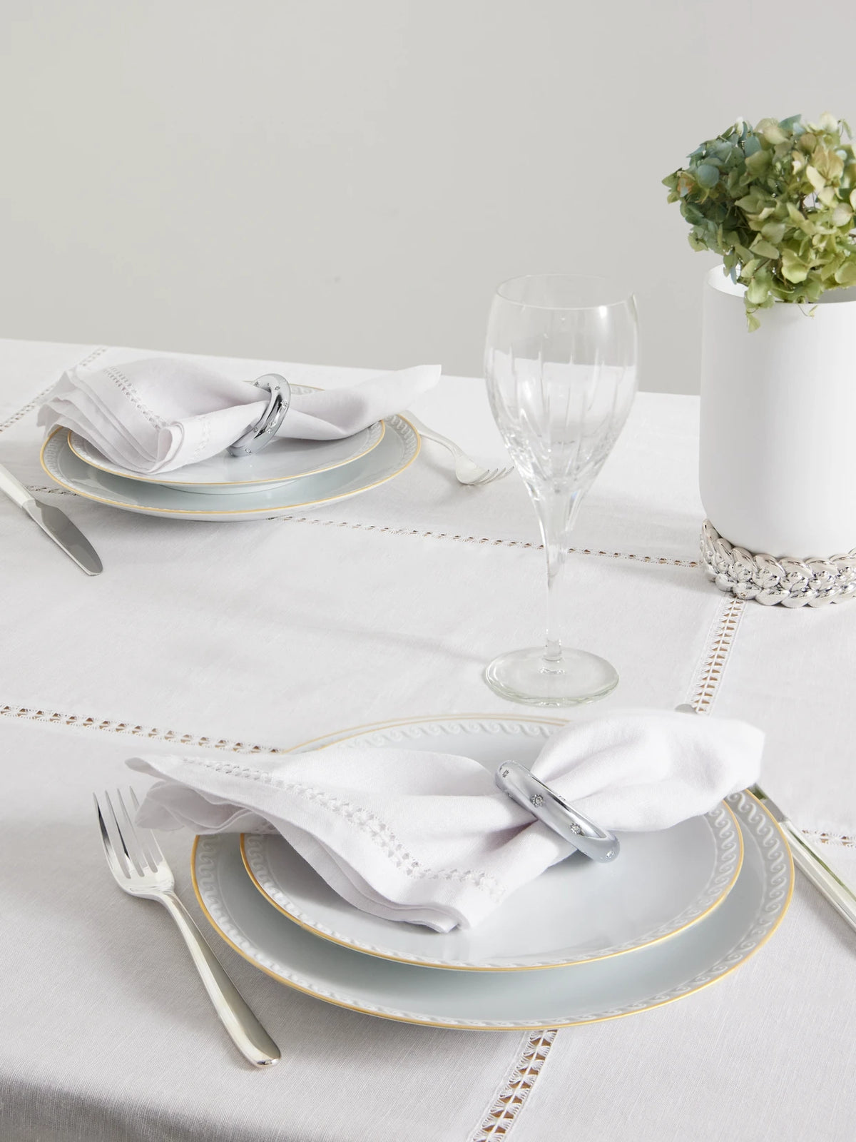 Image of Tableware. Product name - Set Of Four Swarovski Crystal-embellished Platinum-plated Napkin Rings in Multi colour by brand - L'Objet